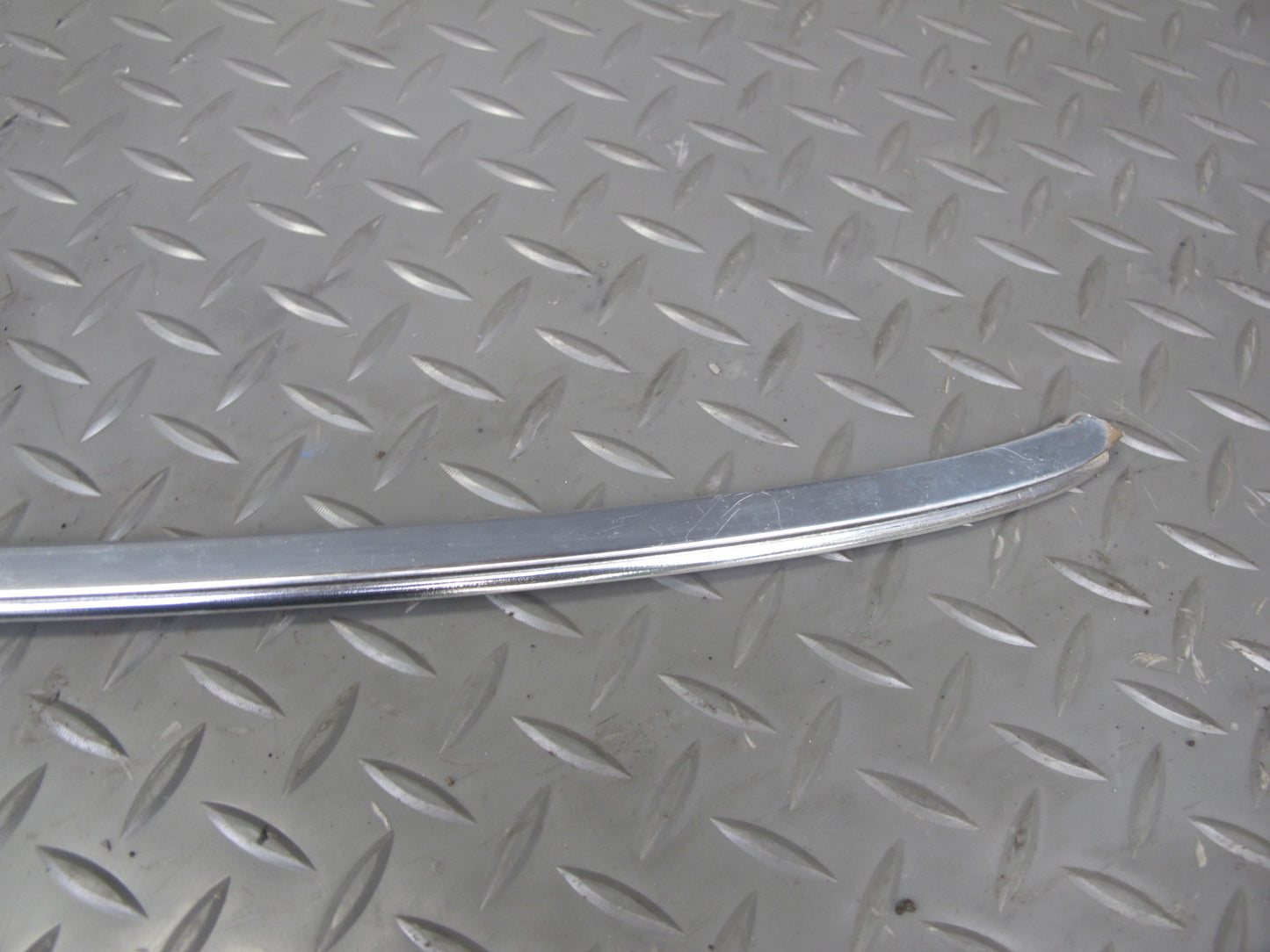 77-85 Mercedes W123 Sedan Front & Rear Right Door Chrome Trim Molding Set OEM