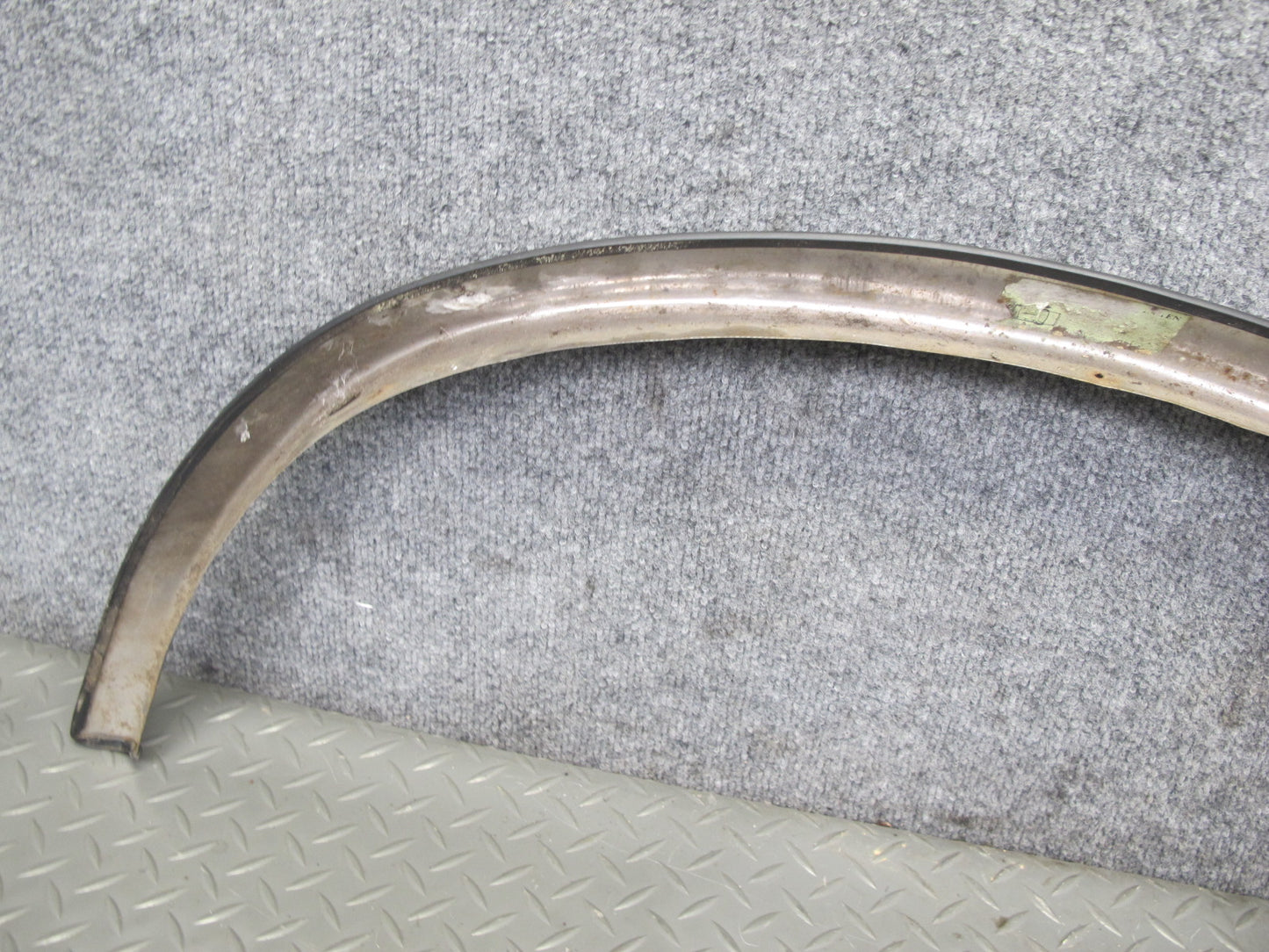 77-85 Mercedes W123 Set of 2 Rear Wheel Arch Fender Flare Chrome Trim Cover OEM