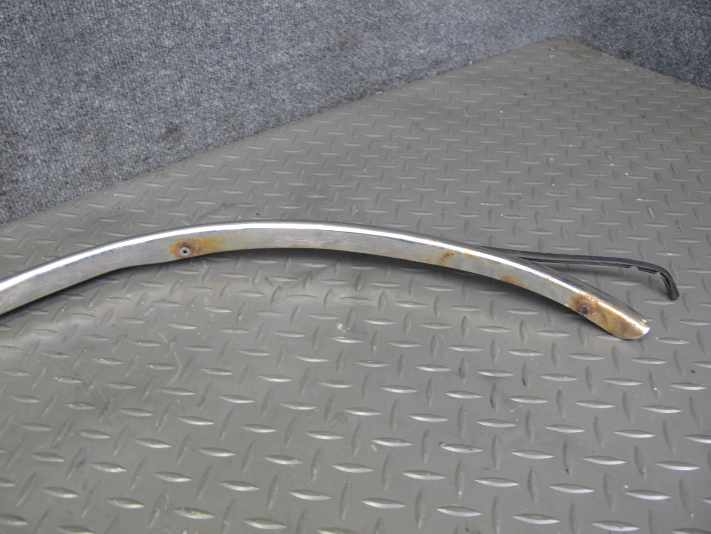 77-85 Mercedes W123 Set of 2 Rear Wheel Arch Fender Flare Chrome Trim Cover OEM