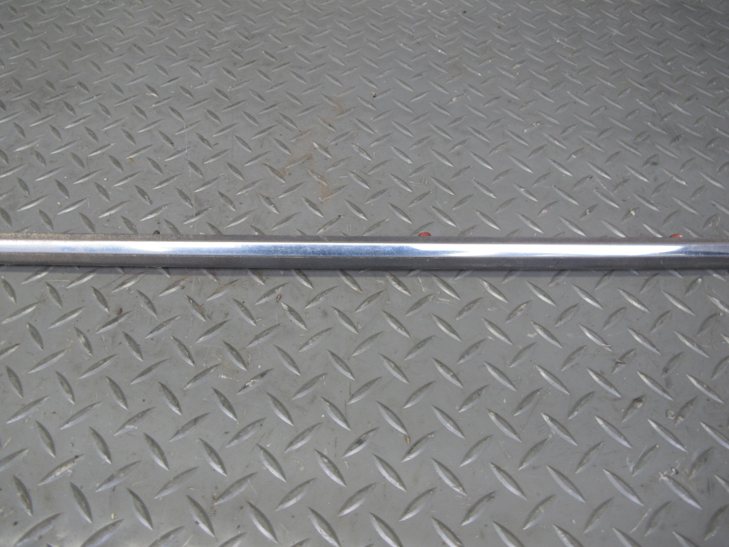 77-85 Mercedes W123 Left Quarter Door Side Chrome Trim Molding SE T OEM