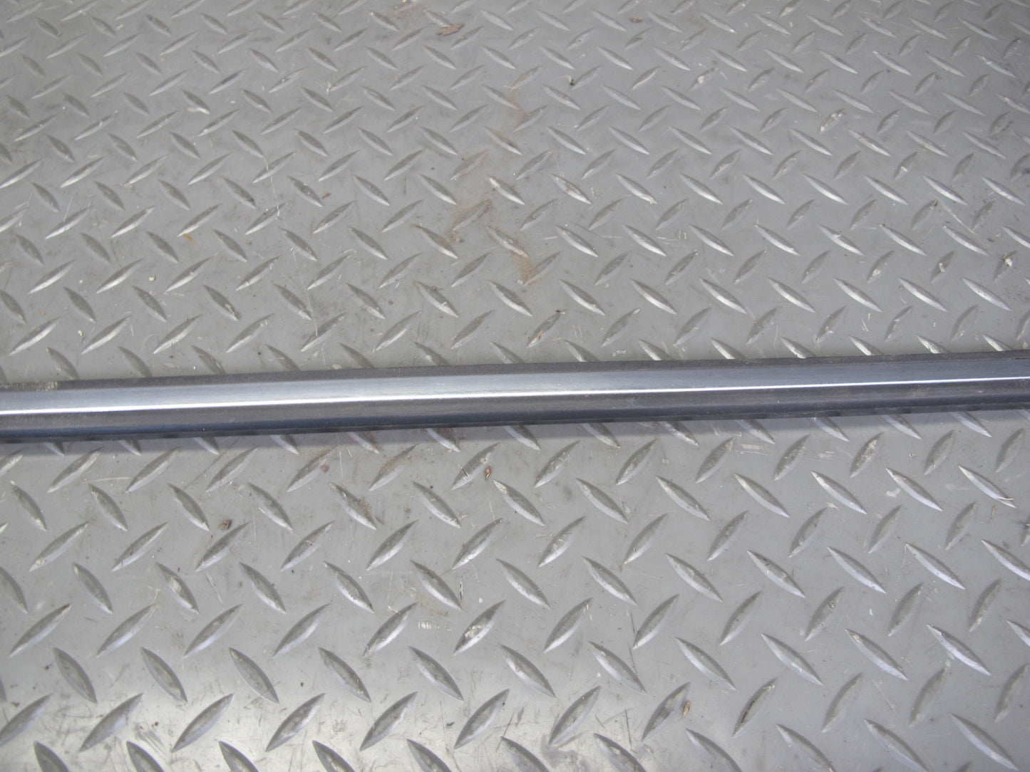 77-85 Mercedes W123 Left Quarter Door Side Chrome Trim Molding SE T OEM