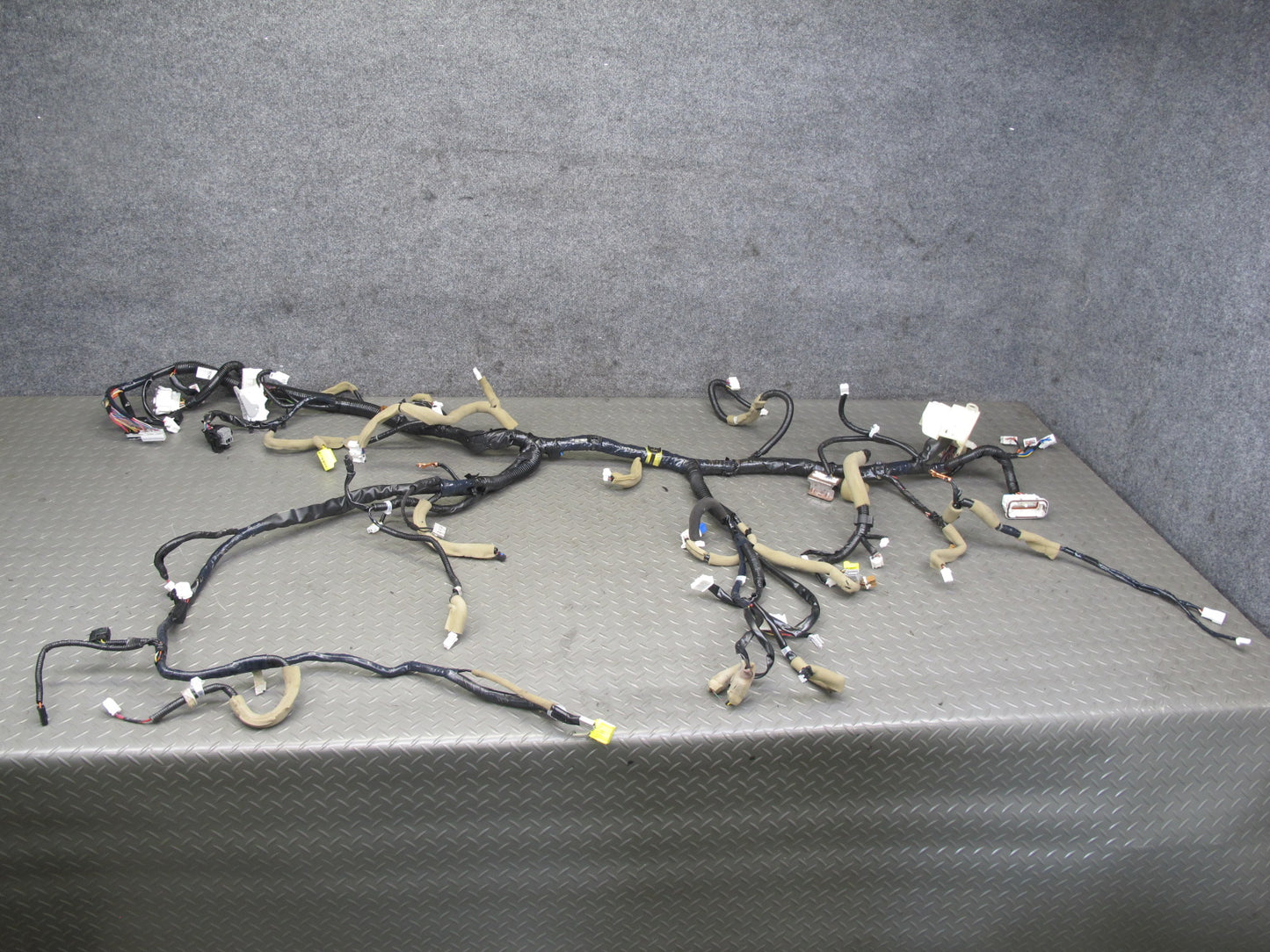 12-15 Nissan 370Z VQ37VHR A/T Base Main Dash Dashboard Wire Wiring Harness OEM