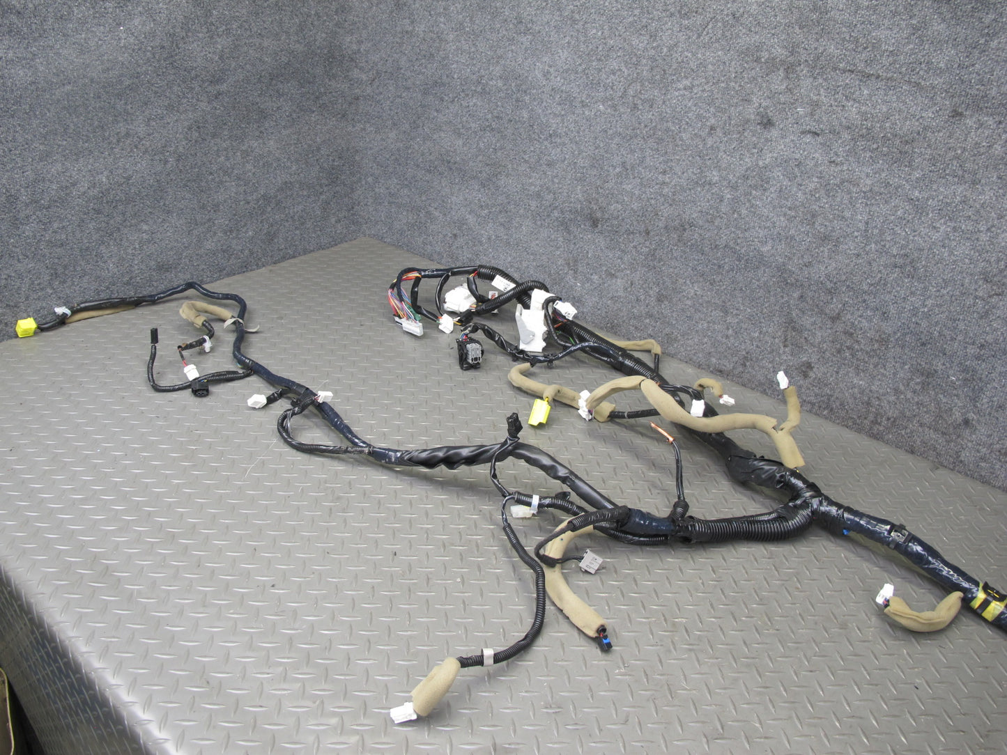 12-15 Nissan 370Z VQ37VHR A/T Base Main Dash Dashboard Wire Wiring Harness OEM