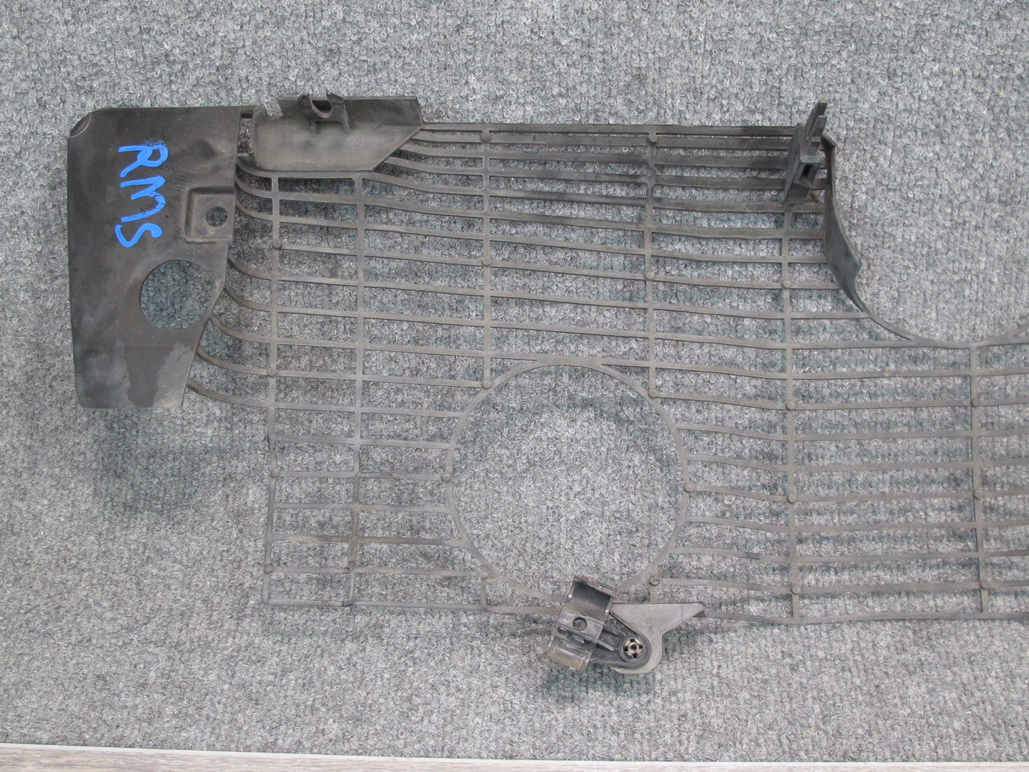 94-99 Mercedes W140 M119 Engine Cooling Fan Shroud Cover Grille 1405050388 OEM