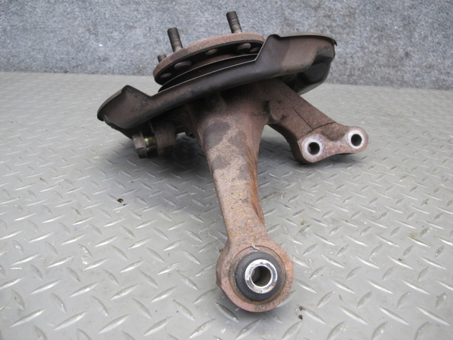 91-95 Toyota SW21L MR2 NON Turbo Non-abs Rear Left Spindle Knuckle Wheel Hub OEM