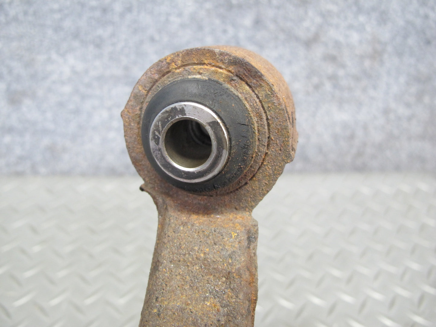 91-95 Toyota SW21L MR2 NON Turbo Non-abs Rear Left Spindle Knuckle Wheel Hub OEM