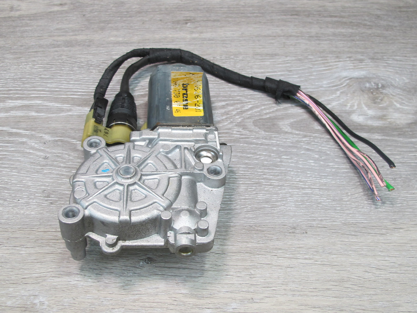94-99 Mercedes W140 Rear Left Door Window Motor 0130821502 OEM
