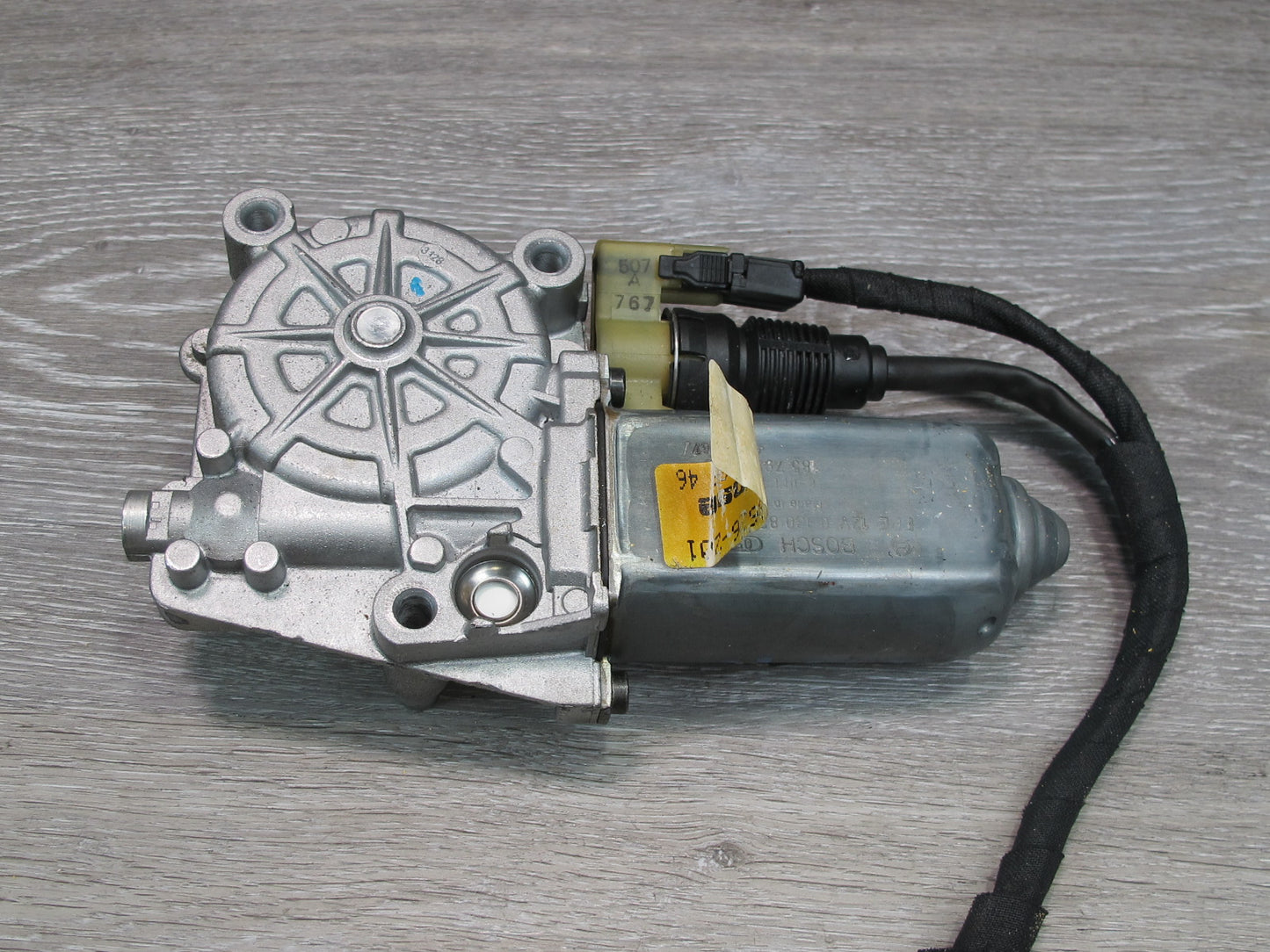 94-99 Mercedes W140 Rear Left Door Window Motor 0130821502 OEM