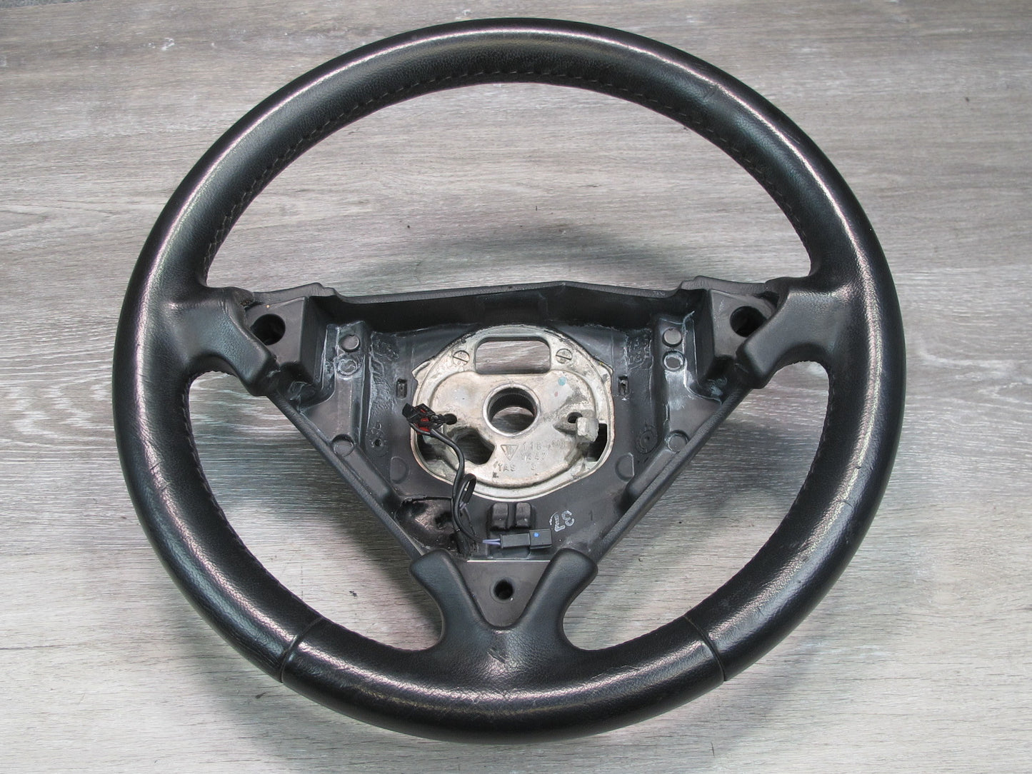 2008-2010 Porsche Cayenne 957 Front Left Leather 3 Spoke Steering Black