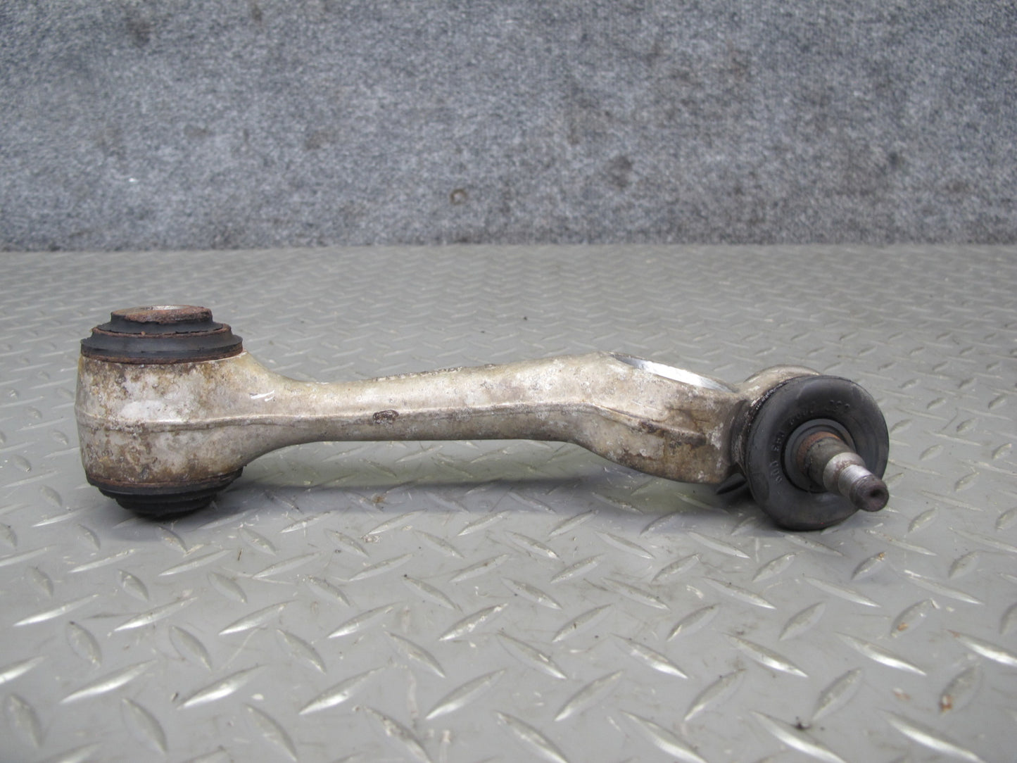 75-85 Mercedes W123 Front Left Suspension Upper Control Arm OEM
