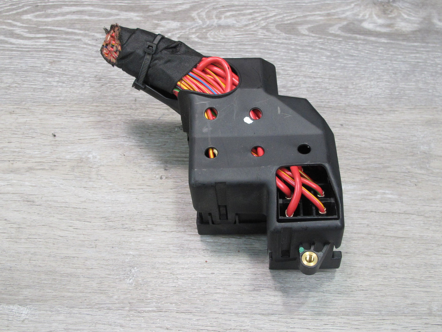 2003-2010 Porsche Cayenne 957 Dash Cabin Fuse Junction Relay Box 7L0941828
