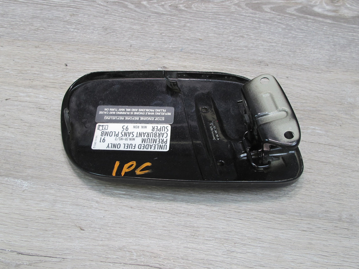 2008-2010 Porsche Cayenne 957 Gas Fuel Filler Door Lid Cover Black