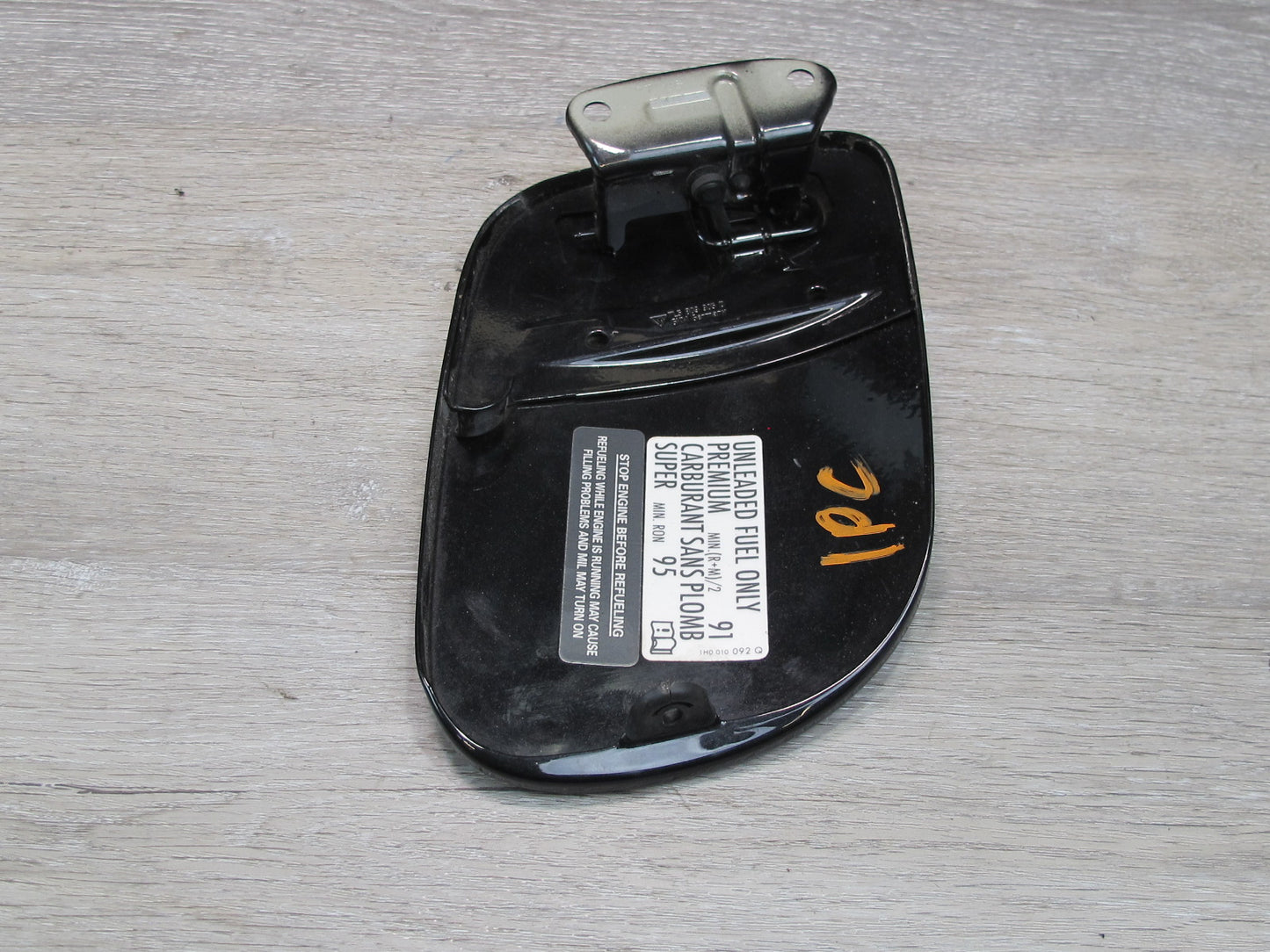 2008-2010 Porsche Cayenne 957 Gas Fuel Filler Door Lid Cover Black