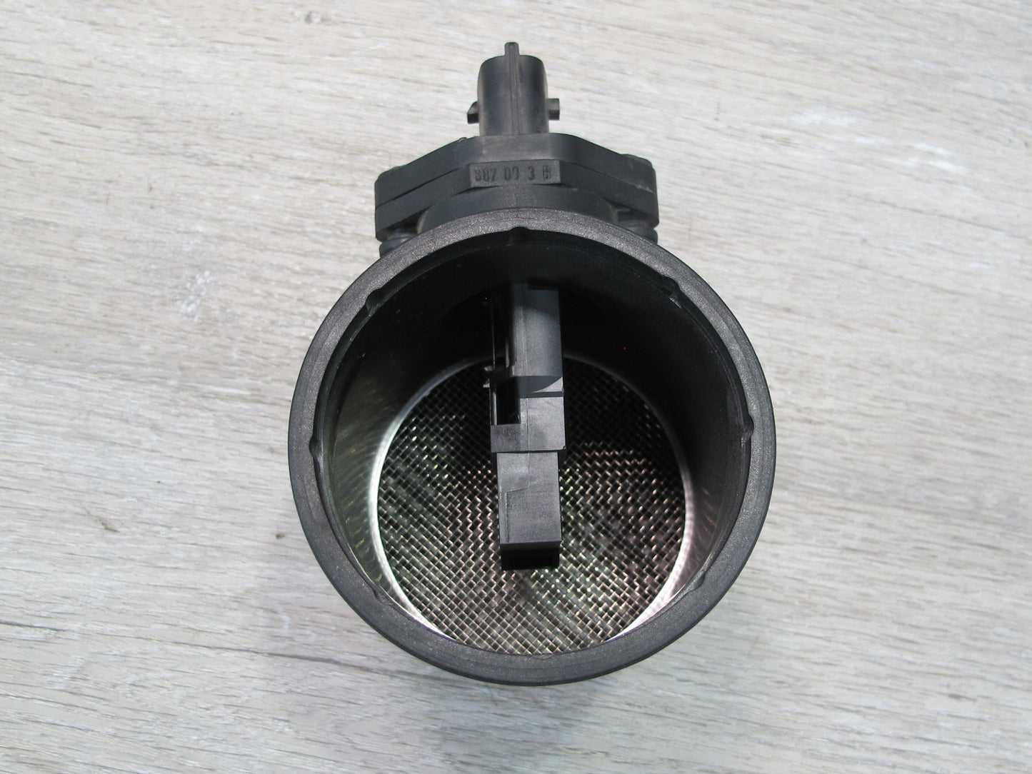 2008-2010 Porsche Cayenne 957 GTS Mass Air Flow Sensor Housing MAF 7L5906461B
