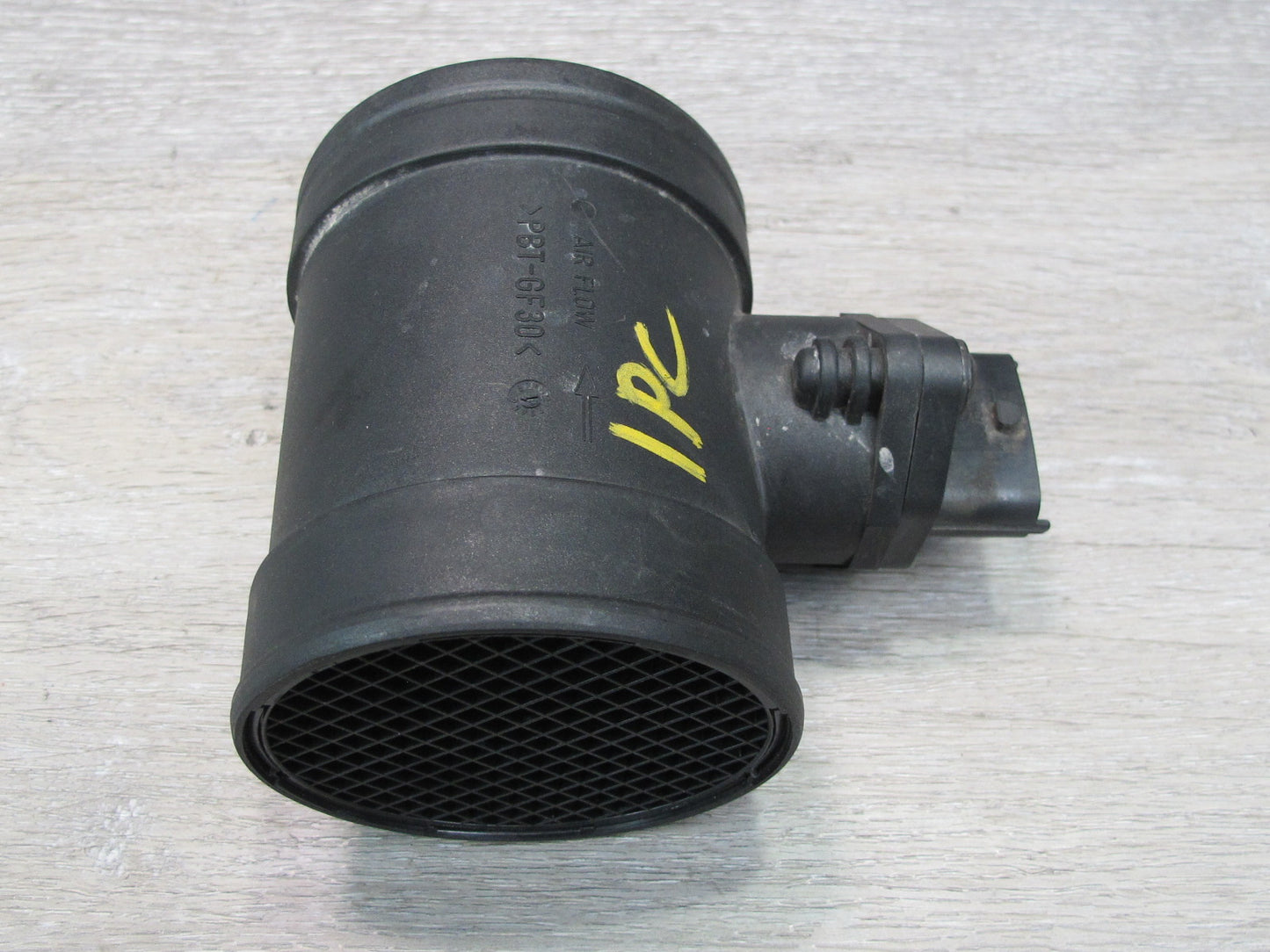 2008-2010 Porsche Cayenne 957 GTS Mass Air Flow Sensor Housing MAF 7L5906461B
