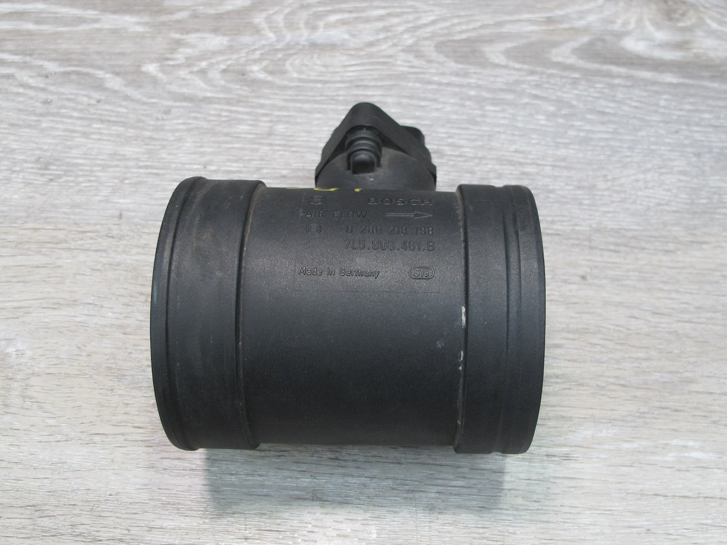 2008-2010 Porsche Cayenne 957 GTS Mass Air Flow Sensor Housing MAF 7L5906461B