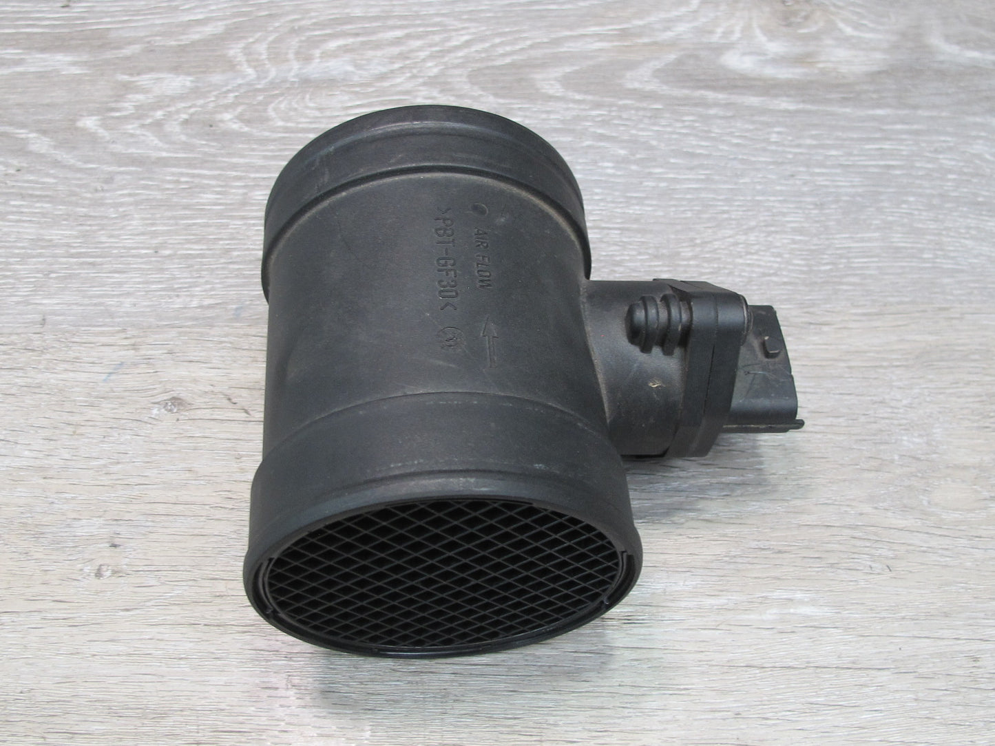 2008-2010 Porsche Cayenne 957 GTS Mass Air Flow Sensor Housing MAF 7L5906461B