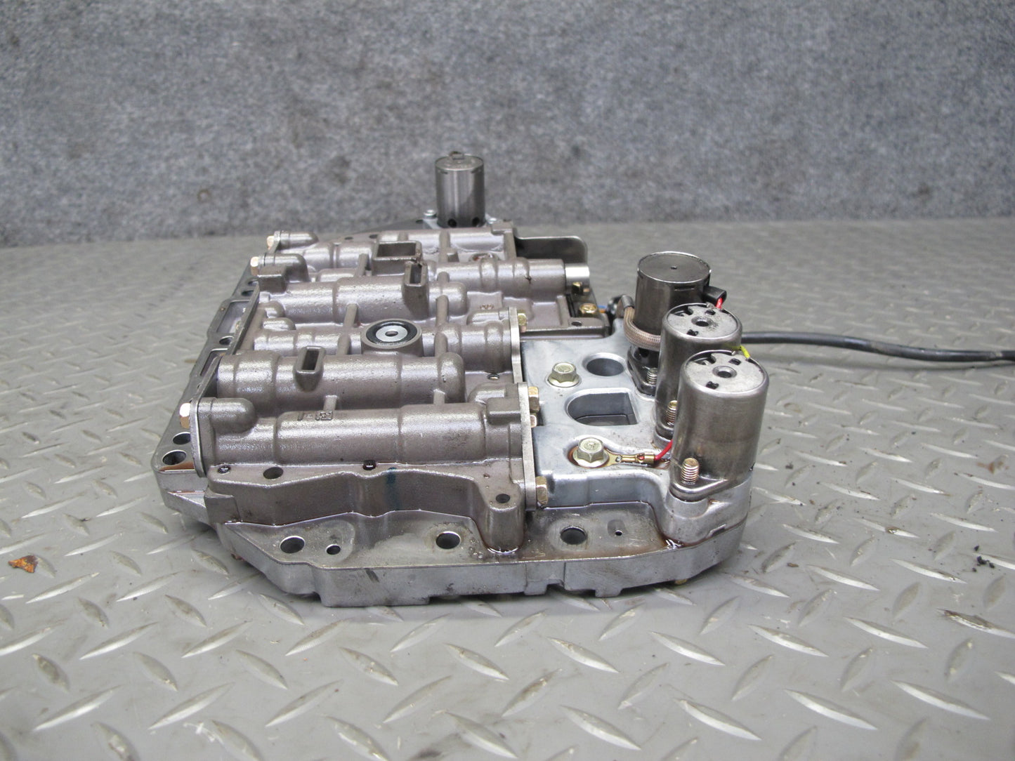 91-93 Dodge Stealth 3000GT F4A33 AT Auto Transmission Valve Body Mechatronic OEM