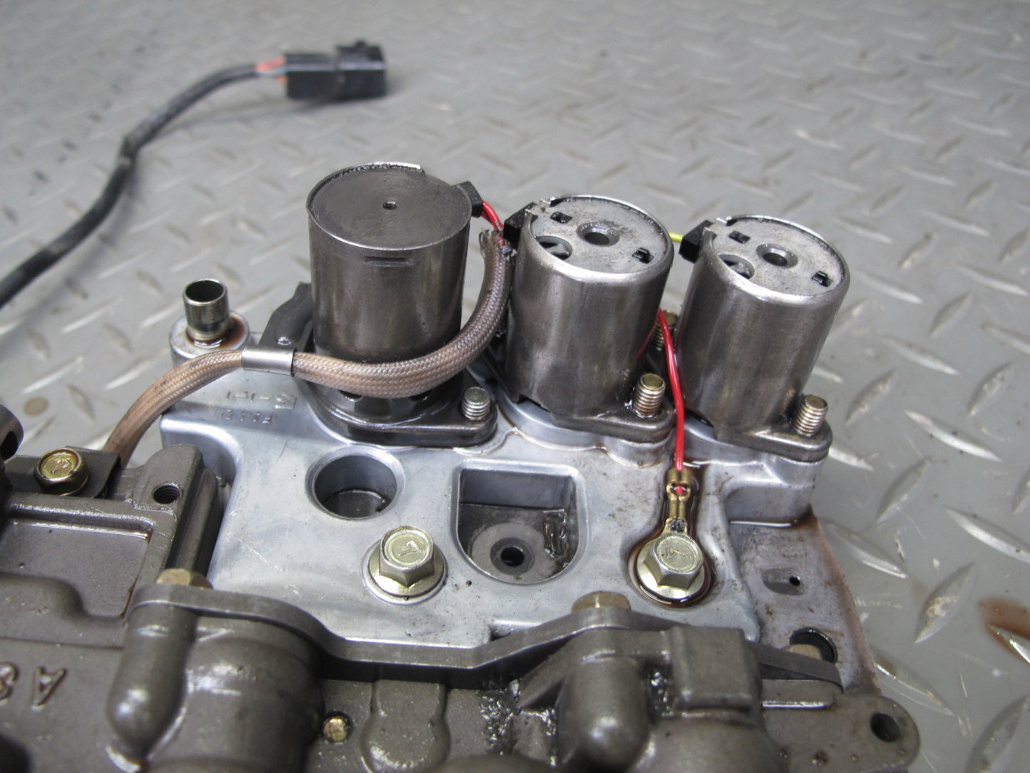 91-93 Dodge Stealth 3000GT F4A33 AT Auto Transmission Valve Body Mechatronic OEM
