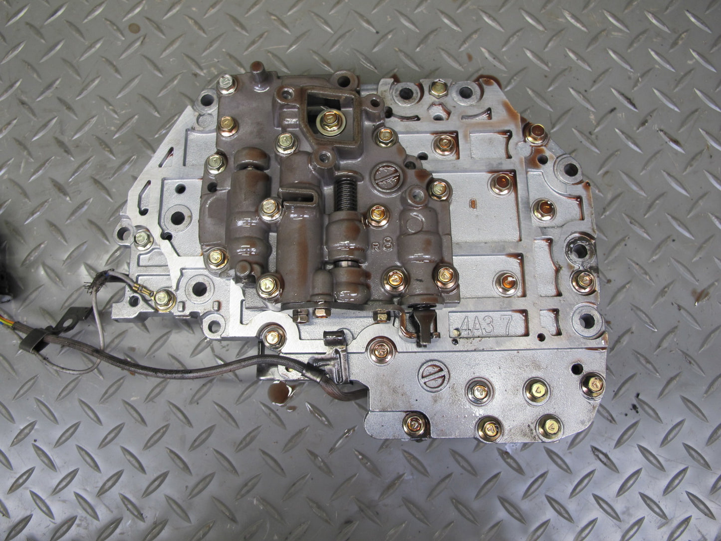 91-93 Dodge Stealth 3000GT F4A33 AT Auto Transmission Valve Body Mechatronic OEM