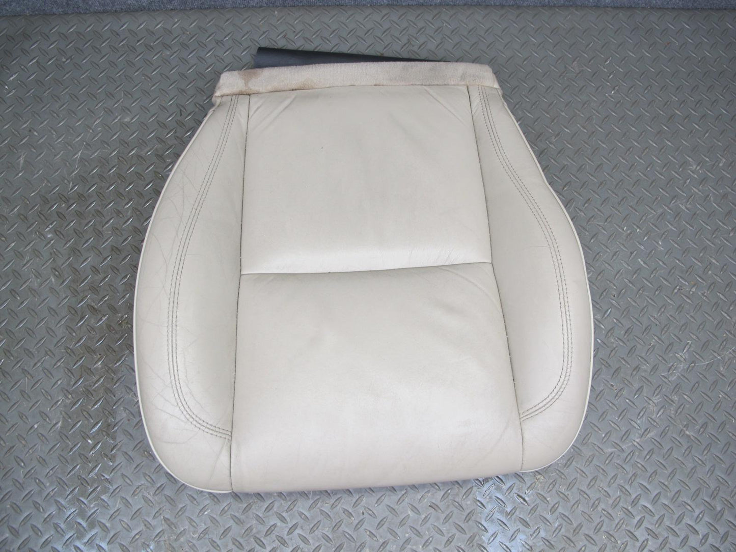 03-05 Lexus JZS160L GS300 Front Right Leather Heat Seat Lower Cushion Ivory OEM