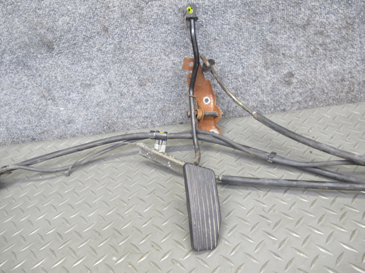 91-99 Dodge Stealth 3000GT FWD NA Cruise Control Actuator Motor & Gas Pedal OEM