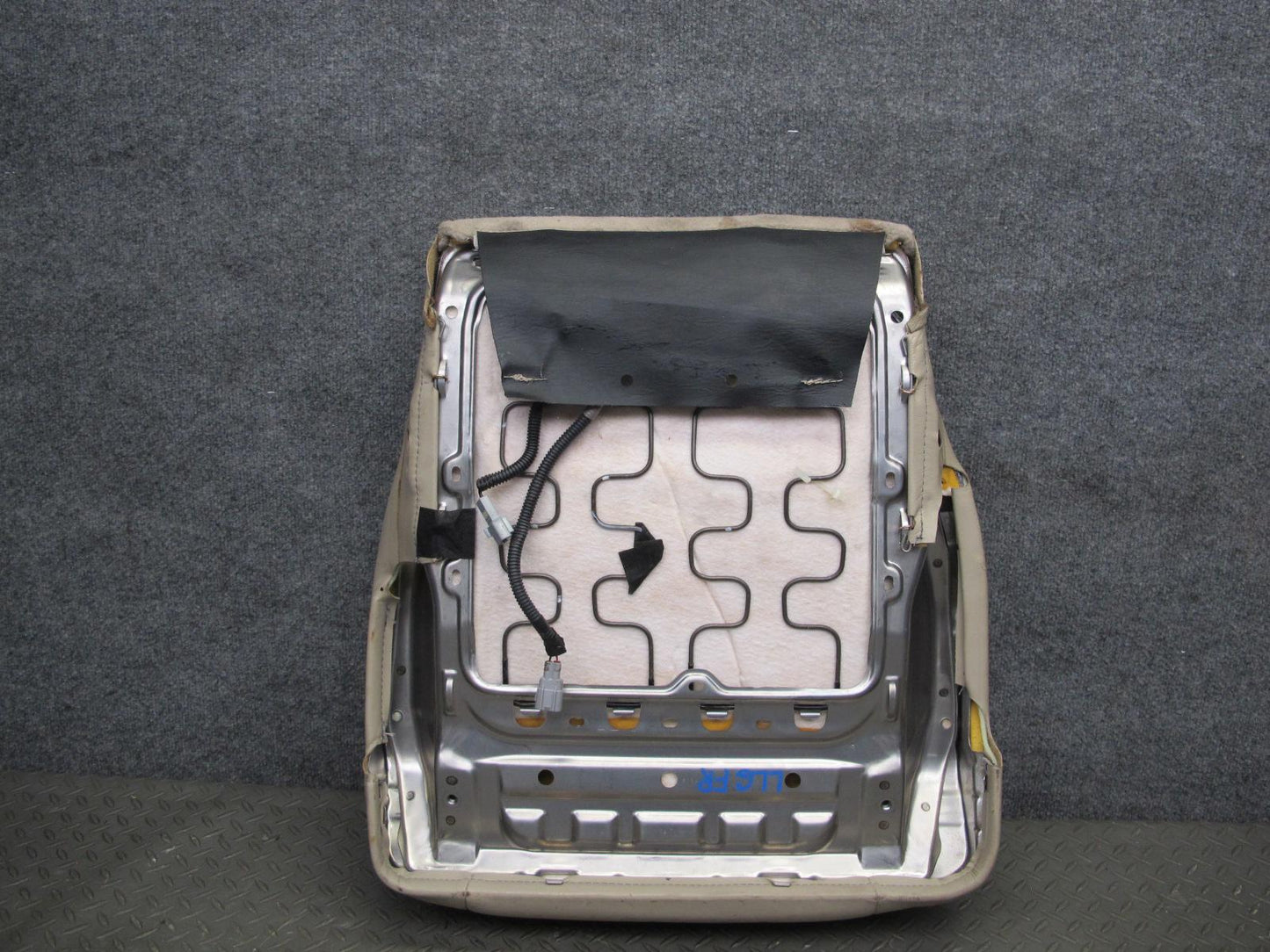 03-05 Lexus JZS160L GS300 Front Right Leather Heat Seat Lower Cushion Ivory OEM