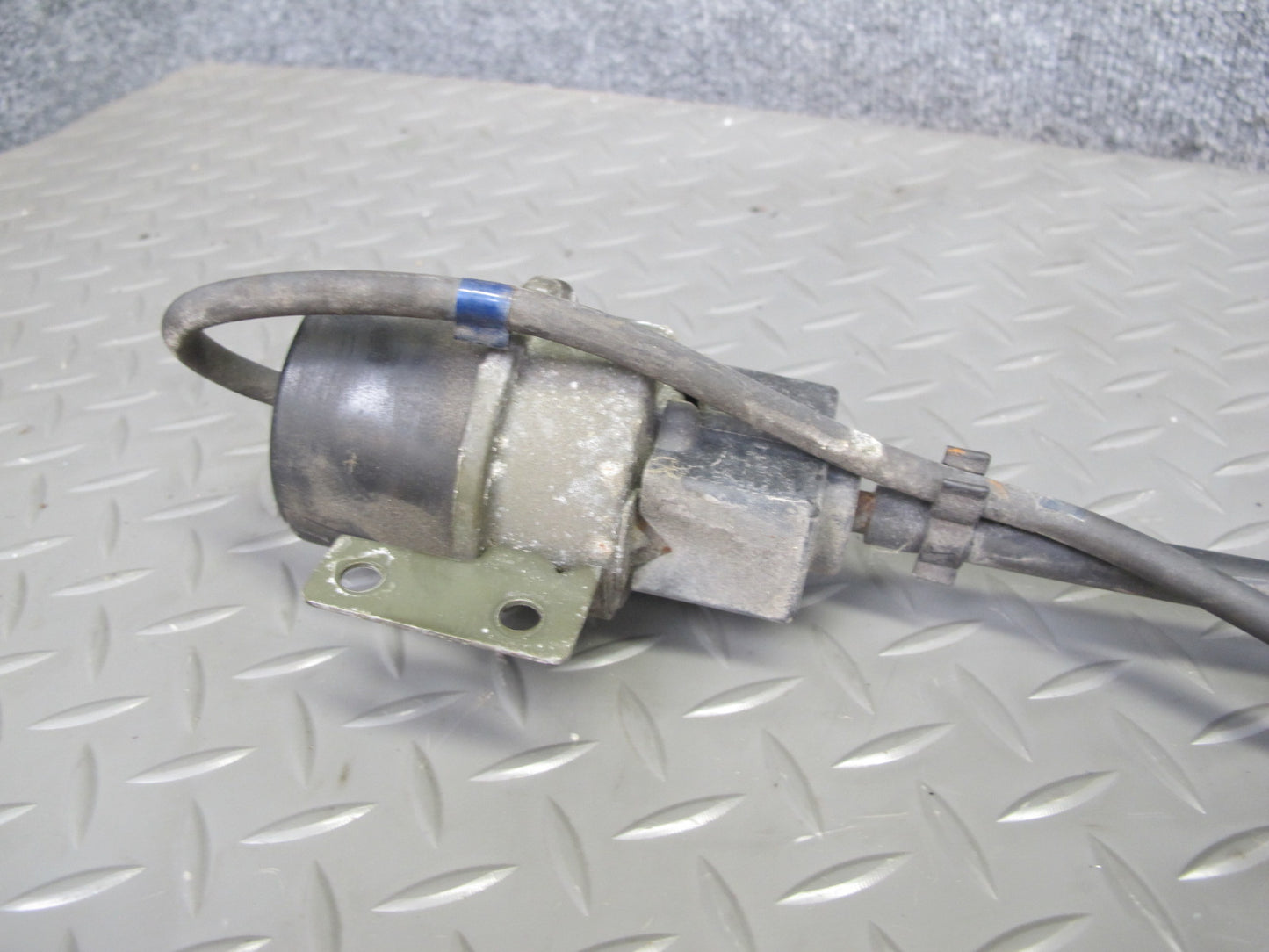 91-99 Dodge Stealth 3000GT FWD NA Cruise Control Actuator Motor & Gas Pedal OEM