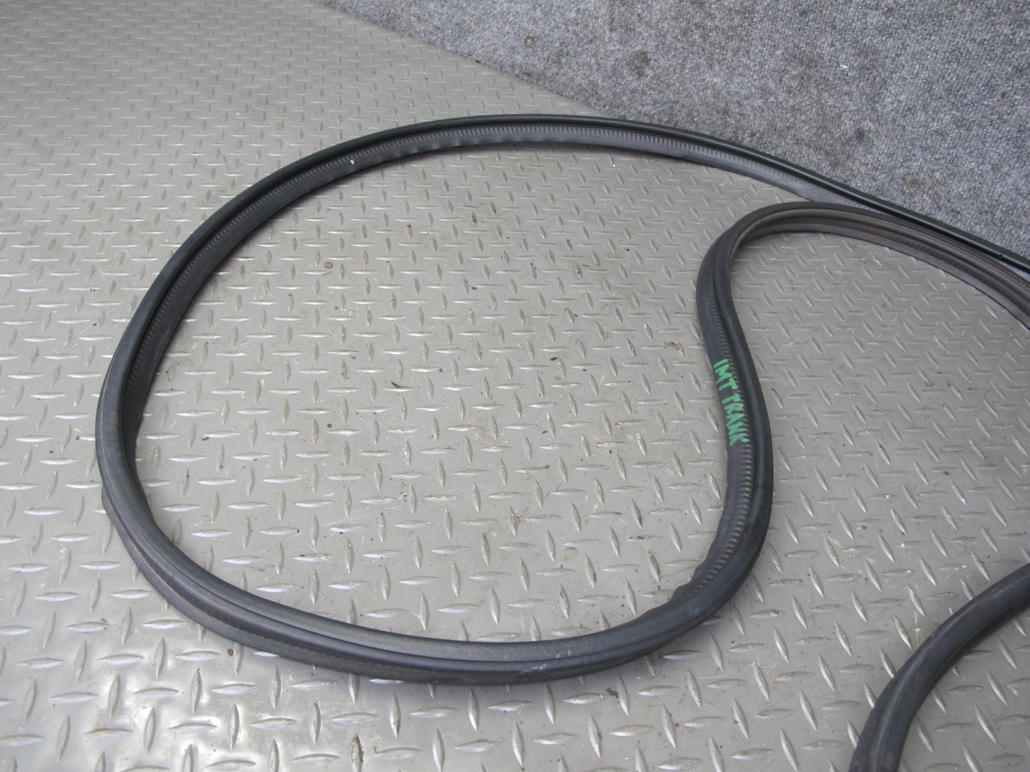 91-99 Dodge Stealth 3000GT Rear Trunk Hatch Lid Weatherstrip Rubber Seal OEM