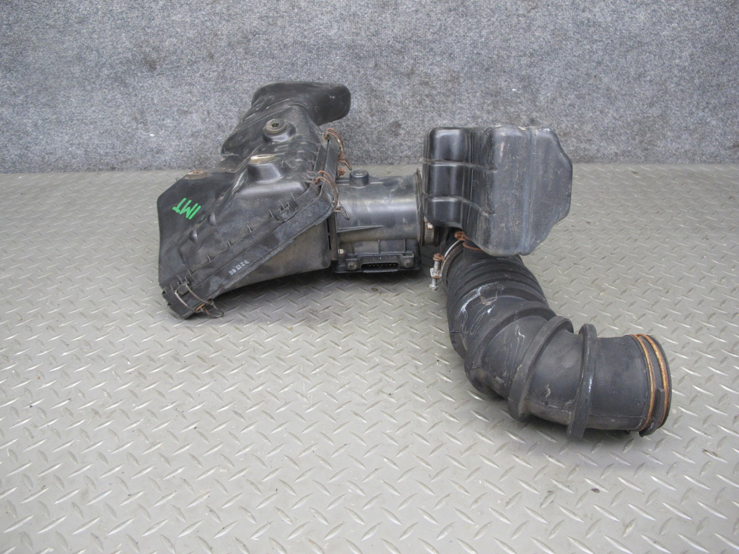 91-99 Dodge Stealth 3000GT 6G72 Dohc Air Intake Filter Box w MAF & Resonator OEM