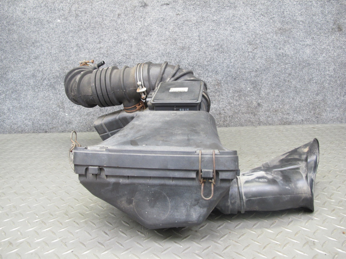 91-99 Dodge Stealth 3000GT 6G72 Dohc Air Intake Filter Box w MAF & Resonator OEM