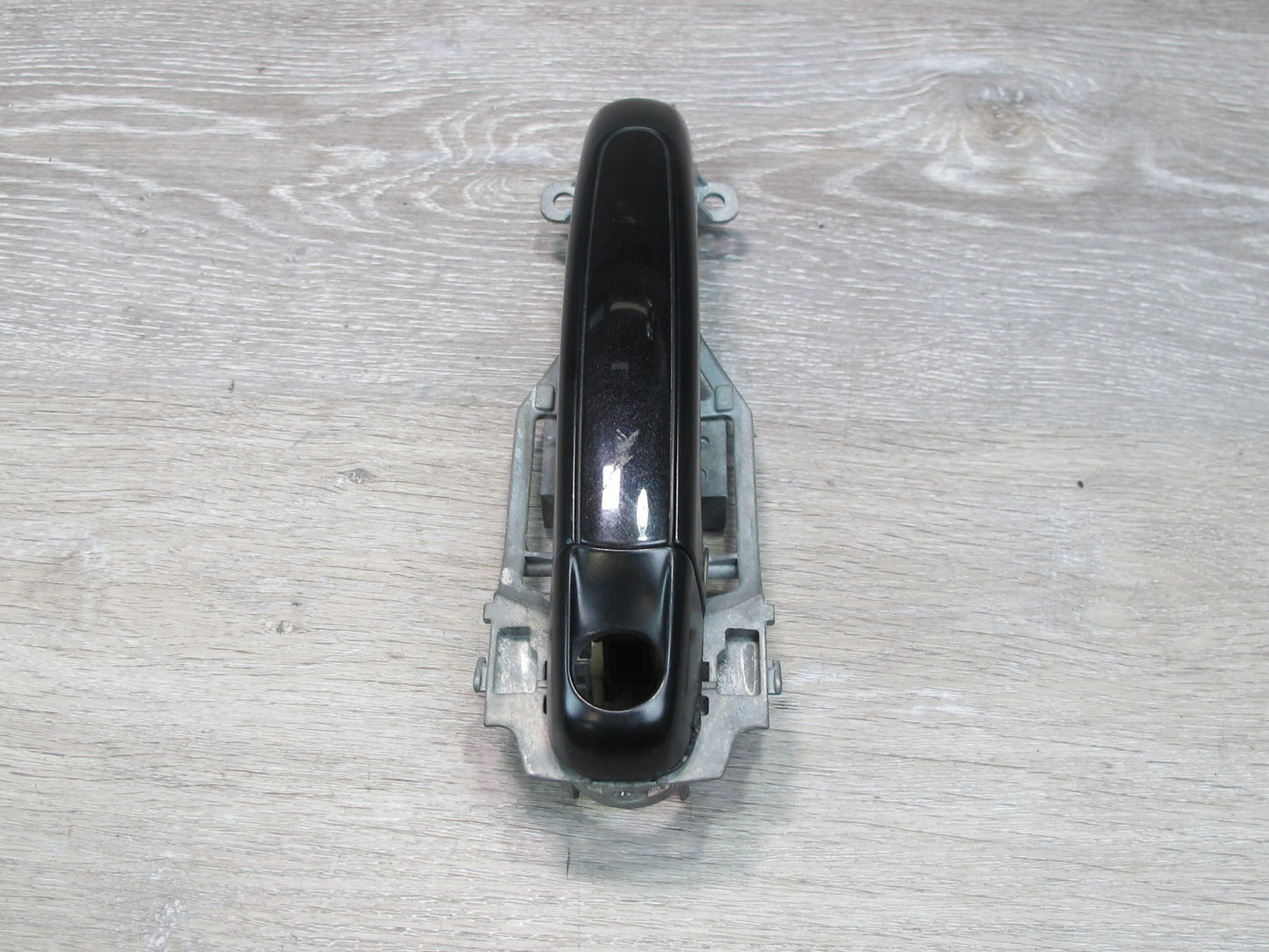 2008-2010 Porsche Cayenne 957 Front Left Door Exterior Handle