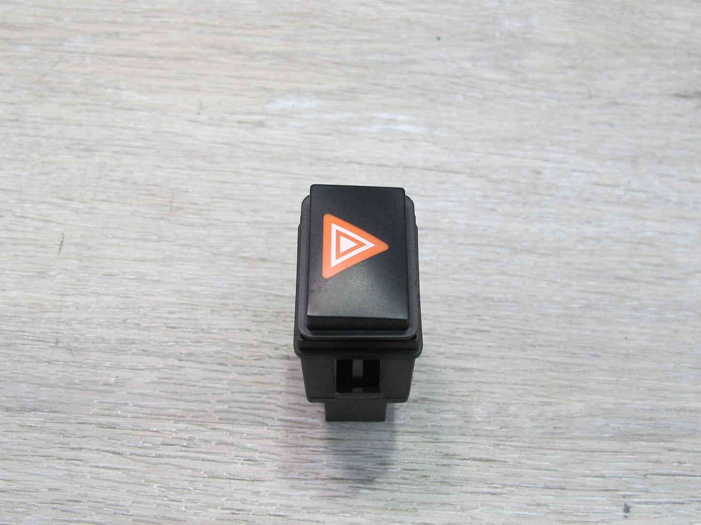 2003-2010 Porsche Cayenne 957 Emergency Hazard Control Switch Button 7L5953235A