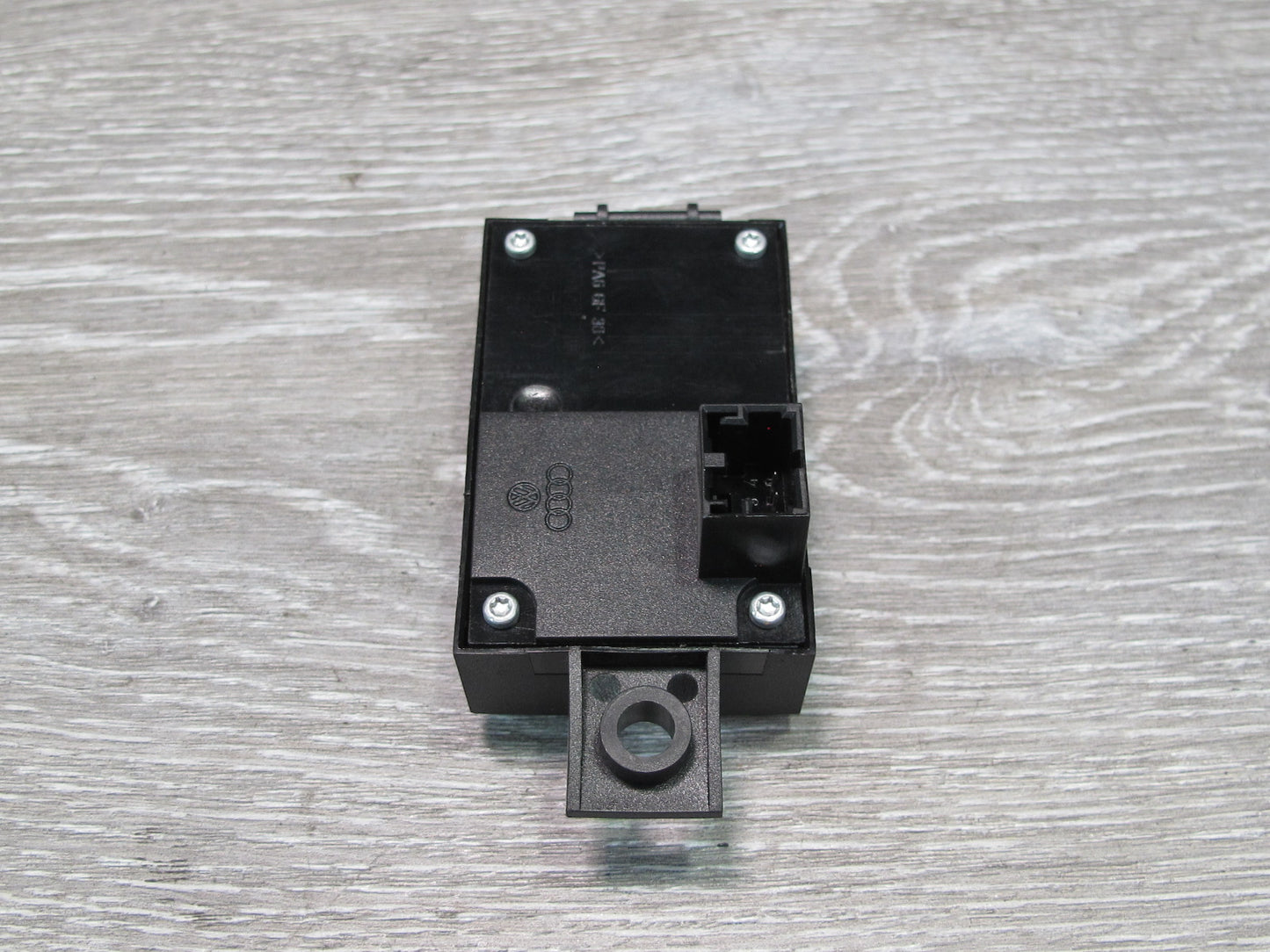 2003-2010 Porsche Cayenne 957 Steering Column Adjustment Control Switch Button
