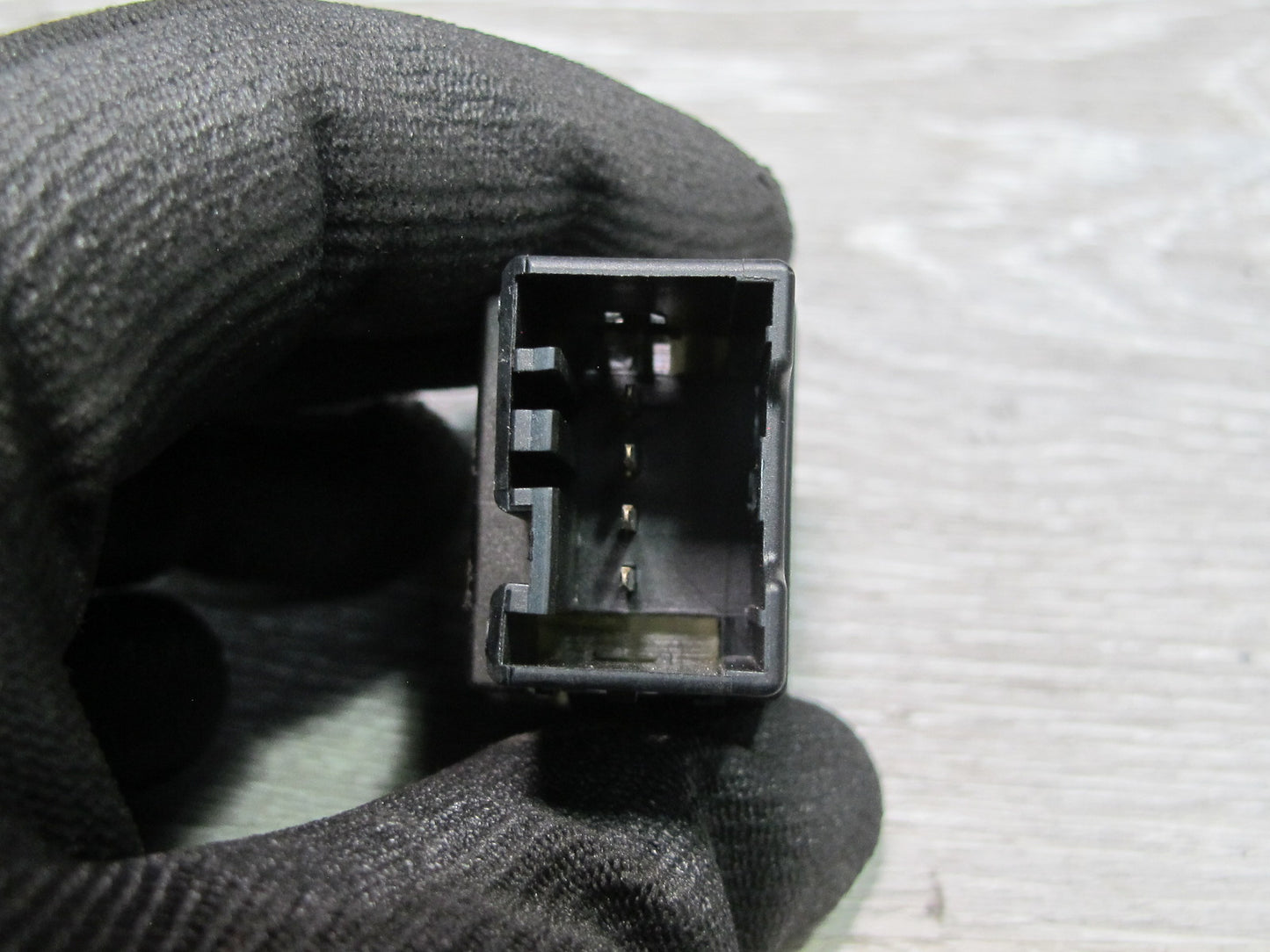 2003-2010 Porsche Cayenne 957 Dash Left Driver Side Seat Heated Switch Button
