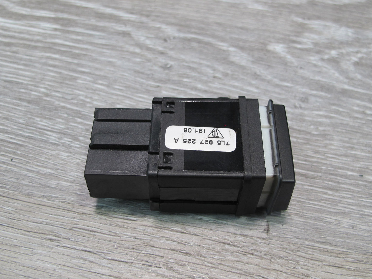 2003-2010 Porsche Cayenne 957 Dash PSM OFF Control Switch Button