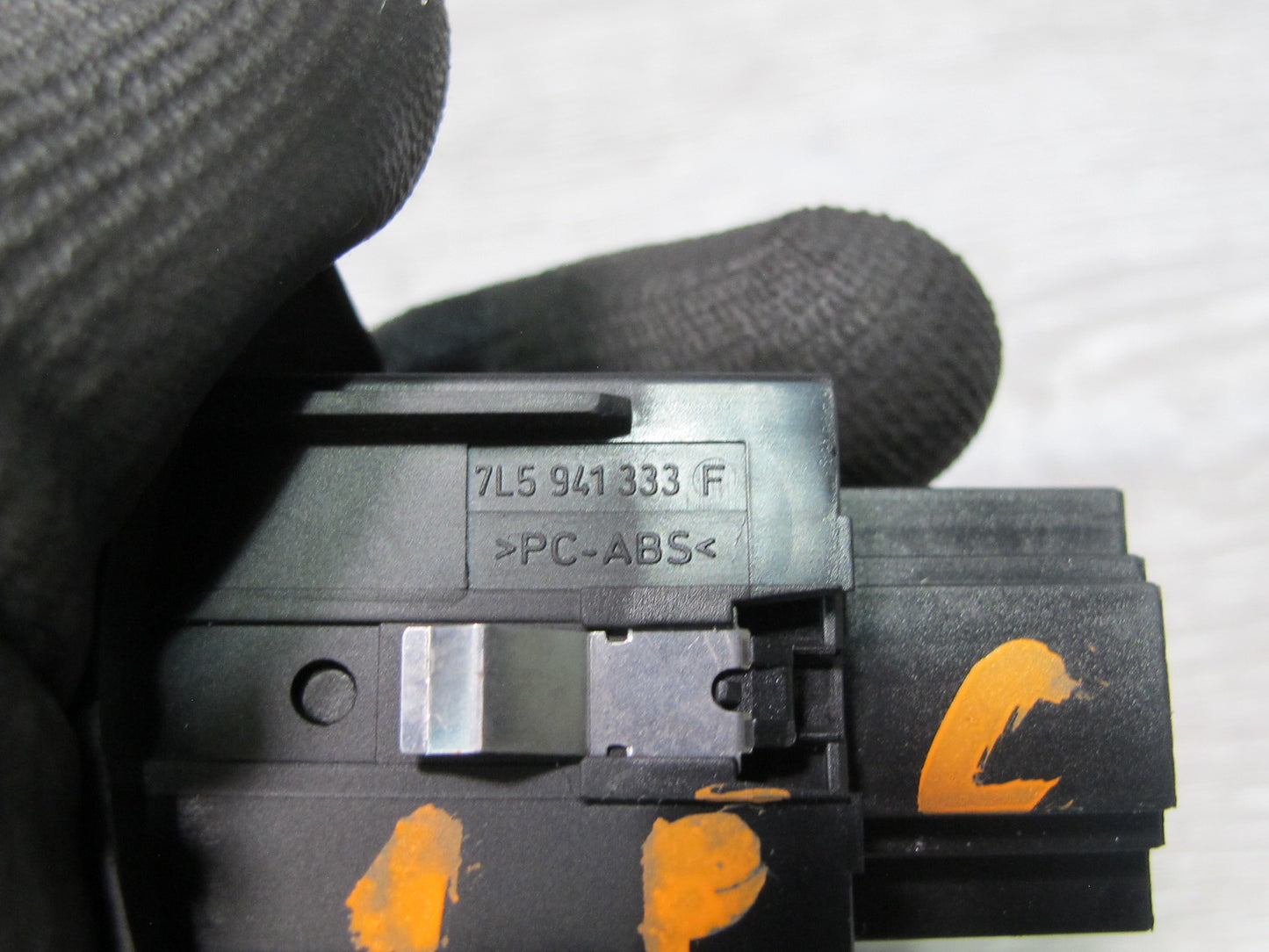 2003-2010 Porsche Cayenne 957 Dash Interior Light Dimmer Switch Button