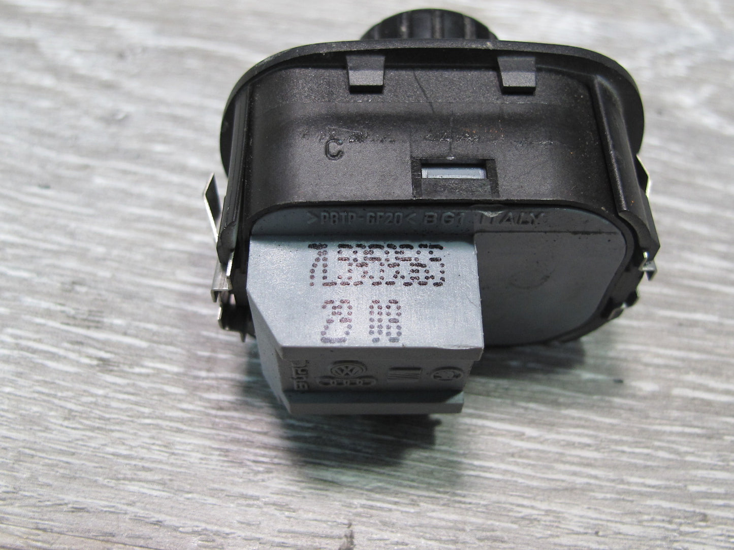 2003-2010 Porsche Cayenne 957 Heated Power Folding Mirror Adjust Switch