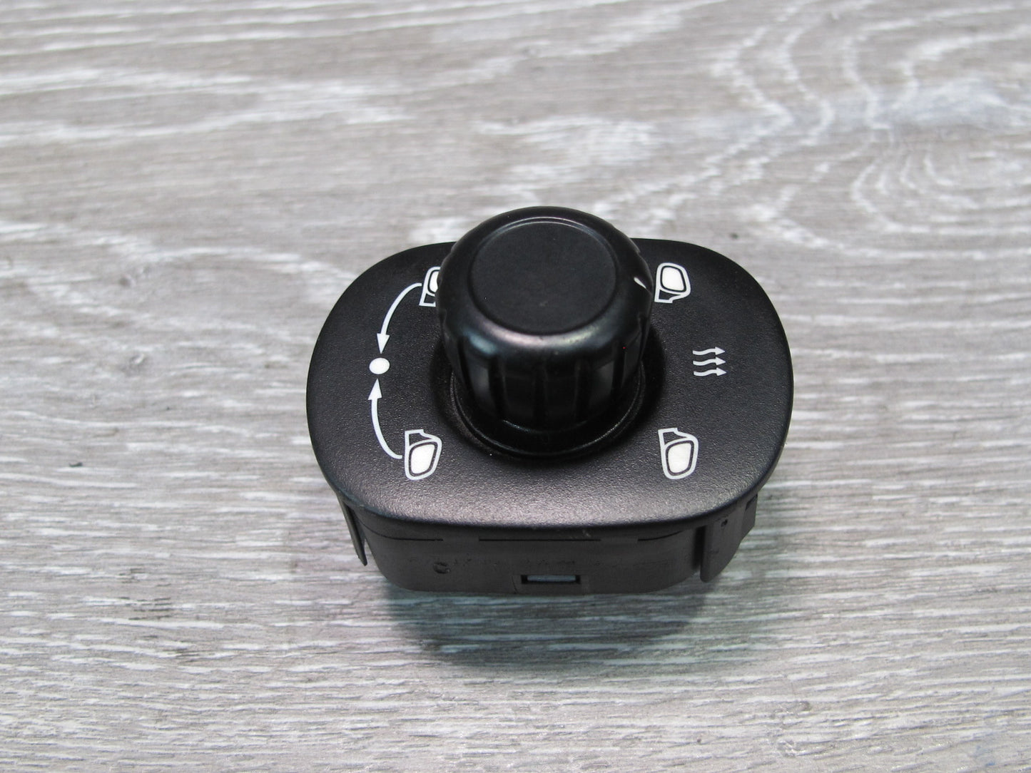 2003-2010 Porsche Cayenne 957 Heated Power Folding Mirror Adjust Switch