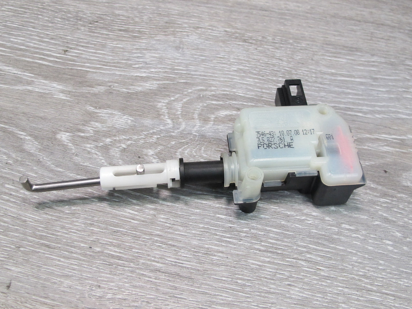 2003-2010 Porsche Cayenne 957 Rear Trunk Hatch Tailgate Lock Actuator