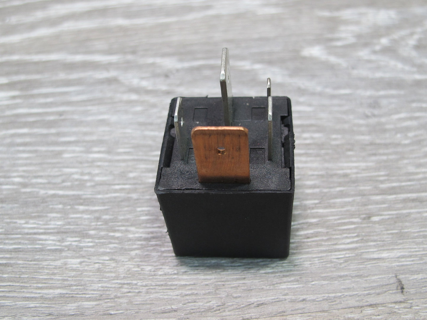 2003-2010 Porsche Cayenne 957 Multifunction Relay 3D0951253A