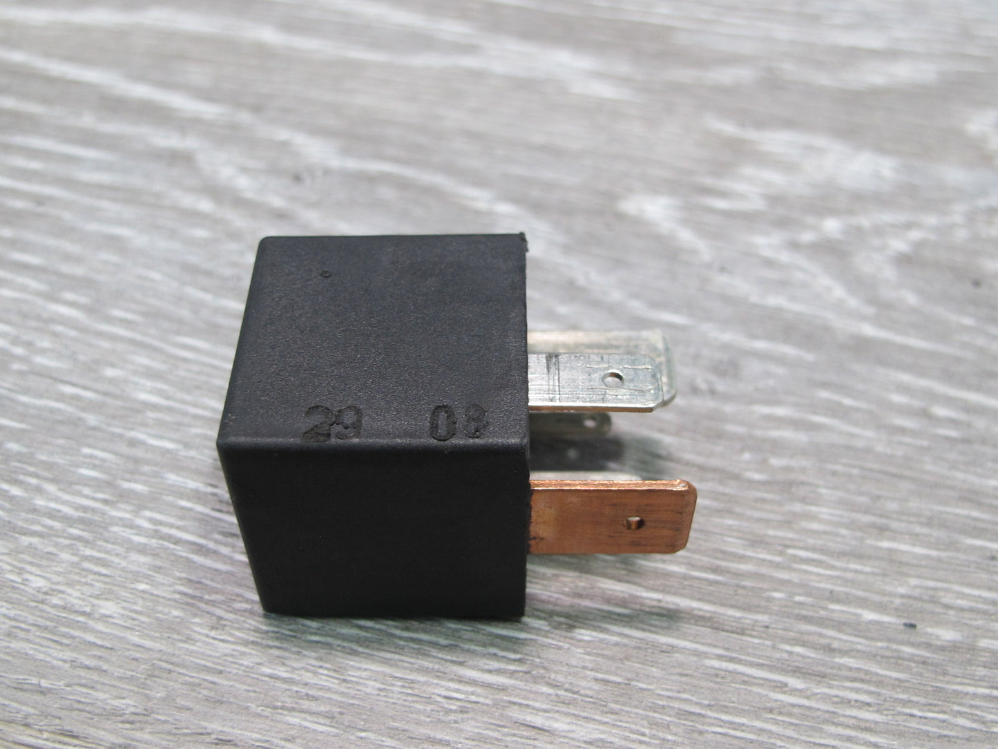 2003-2010 Porsche Cayenne 957 Multifunction Relay 3D0951253A