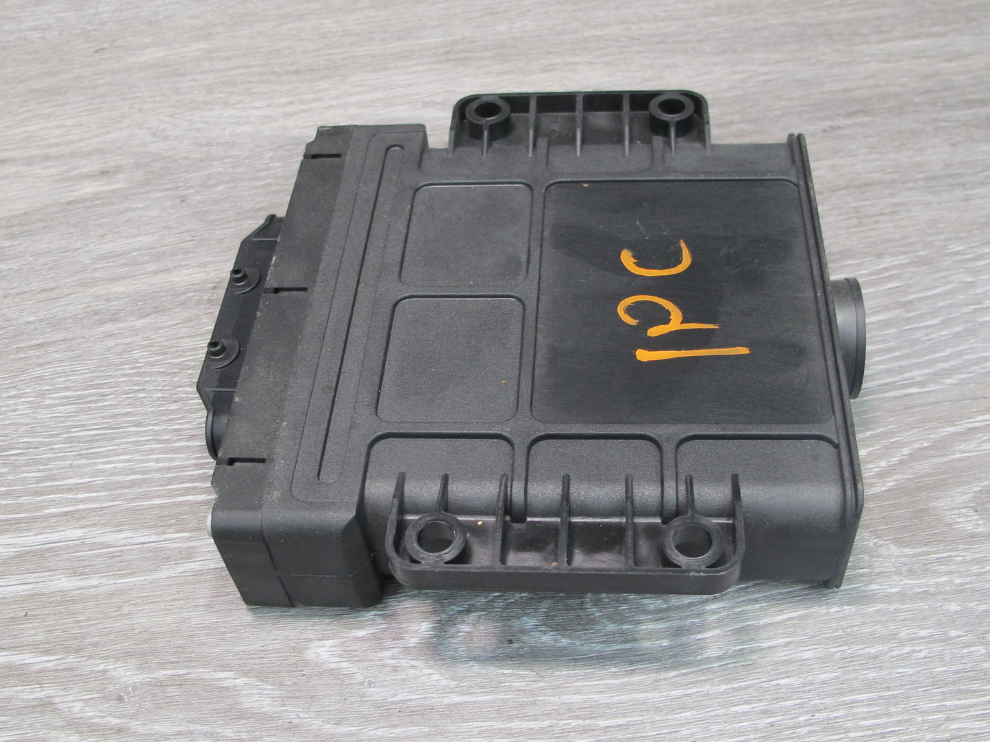 2008-2010 Porsche Cayenne 957 Transmission Control Module 09D927750JN