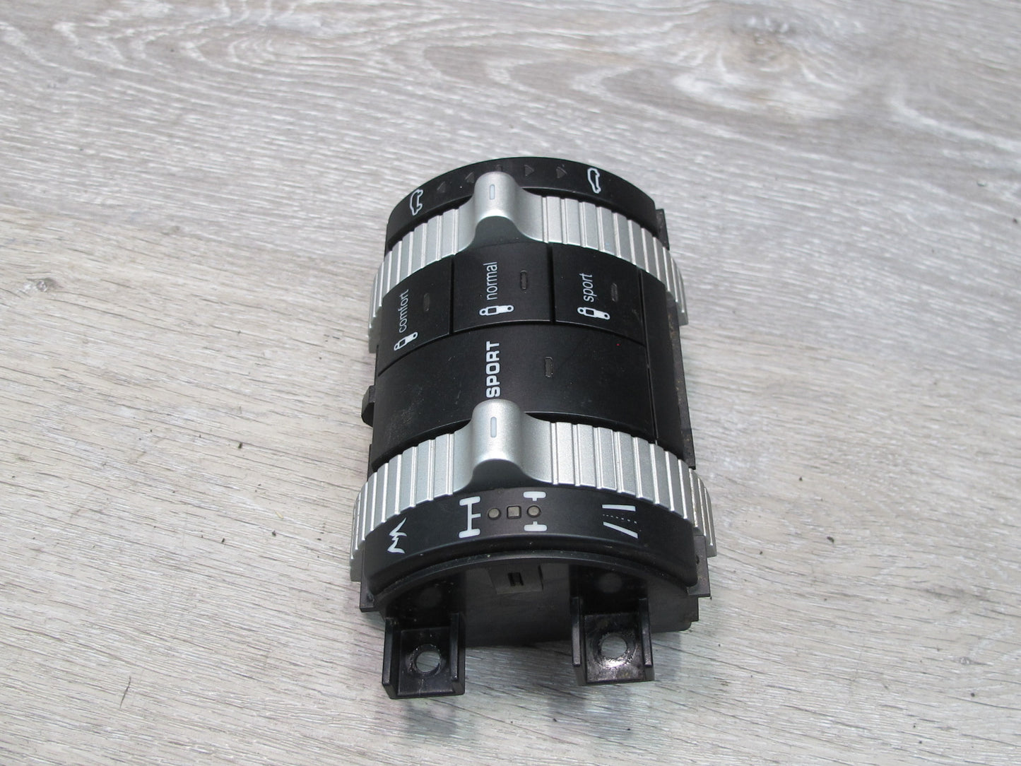 2008-2010 Porsche Cayenne 957 Self Leveling Suspension Control Switch