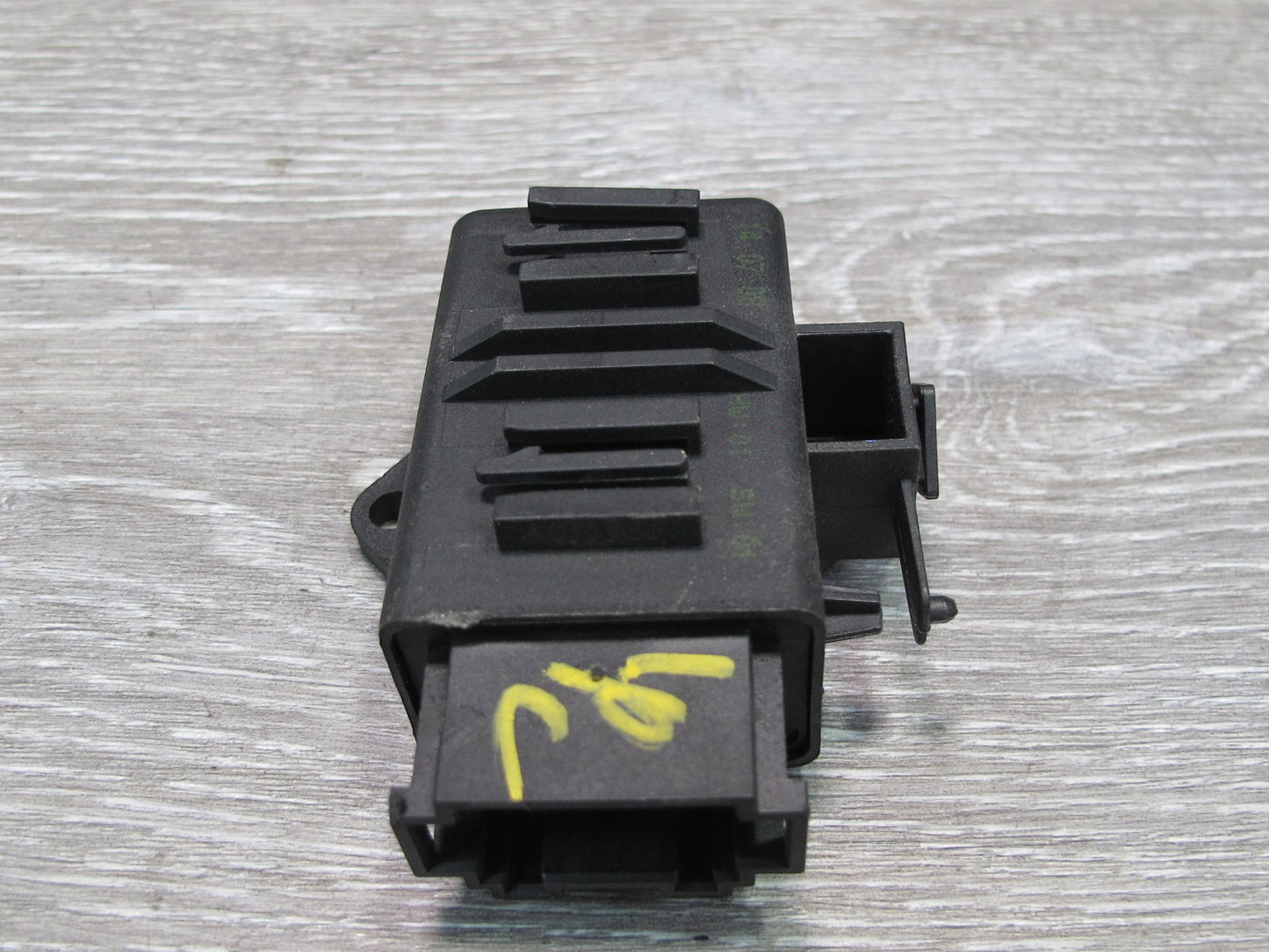 2008-2010 Porsche Cayenne 957 Heated Seats Switch Control Module Unit