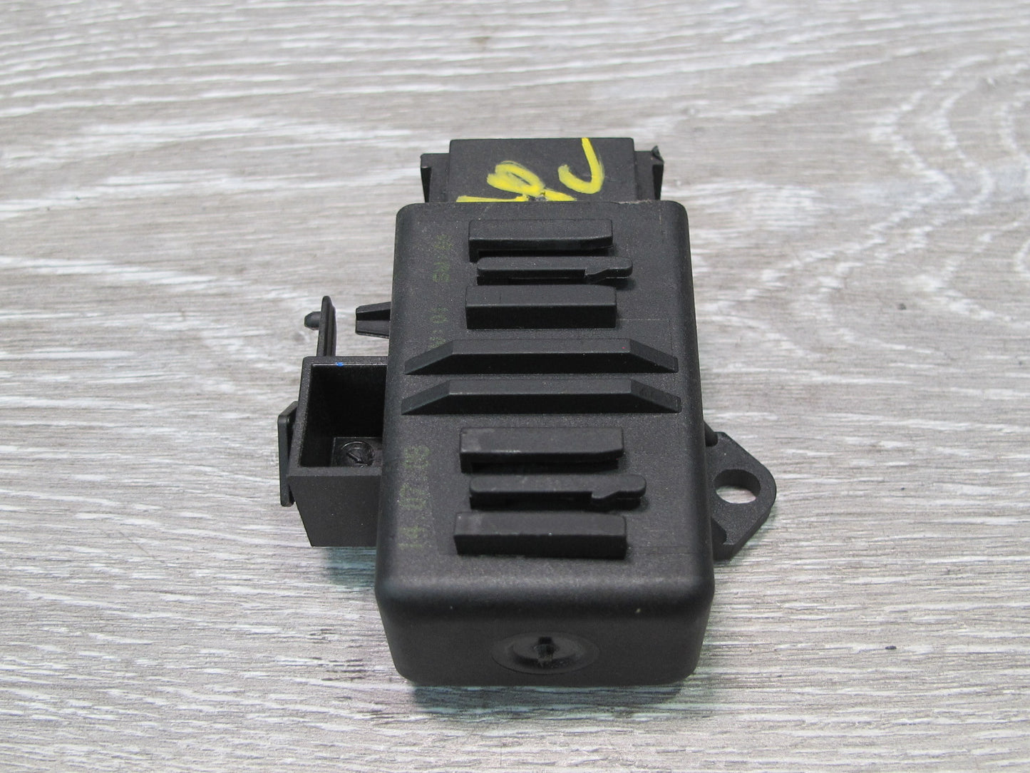 2008-2010 Porsche Cayenne 957 Heated Seats Switch Control Module Unit
