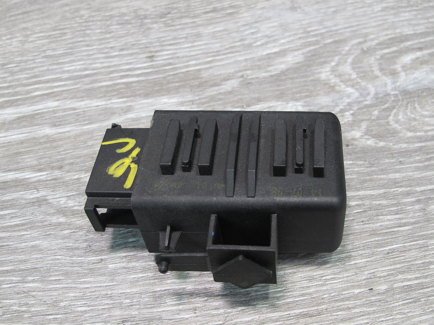 2008-2010 Porsche Cayenne 957 Heated Seats Switch Control Module Unit