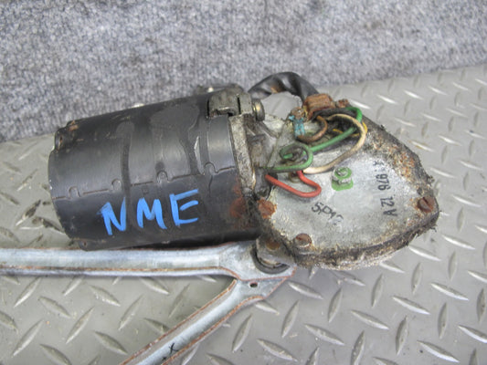 77-85 Mercedes W123 Windshield Wiper Transmission Linkage w Motor OEM