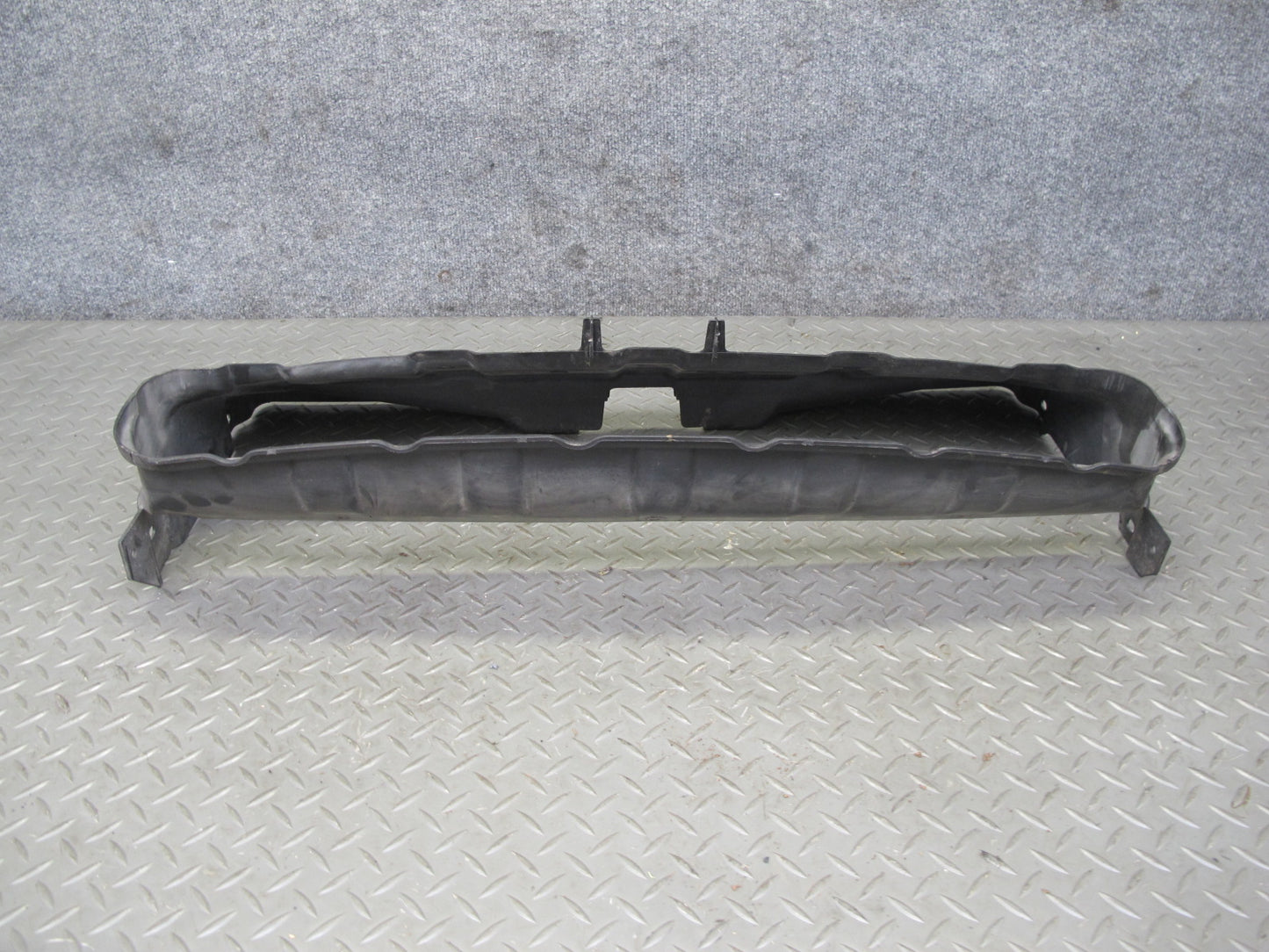 91-93 Dodge Stealth 3000GT NON Turbo Front Bumper Radiator Air Intake Duct OEM