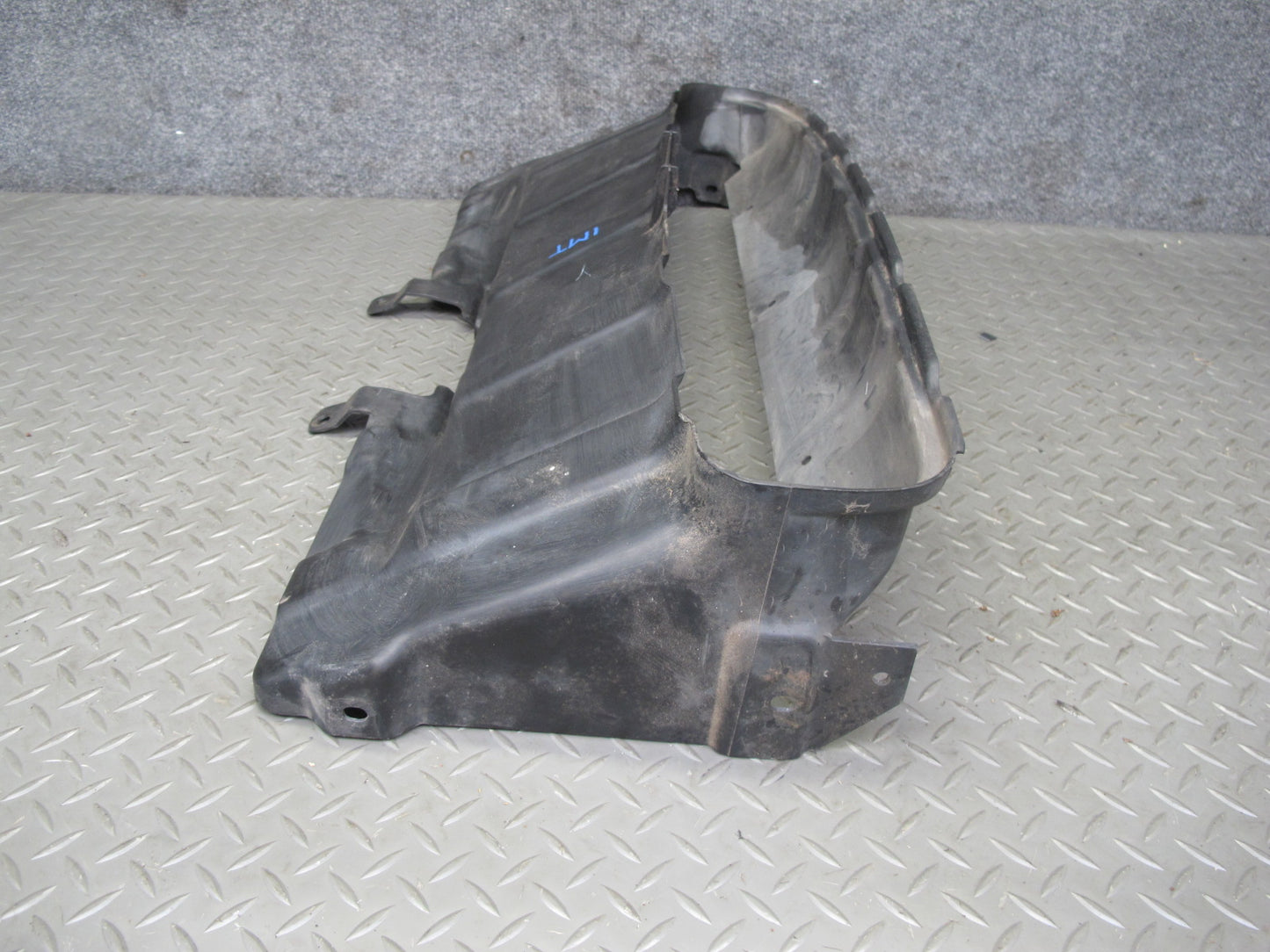 91-93 Dodge Stealth 3000GT NON Turbo Front Bumper Radiator Air Intake Duct OEM